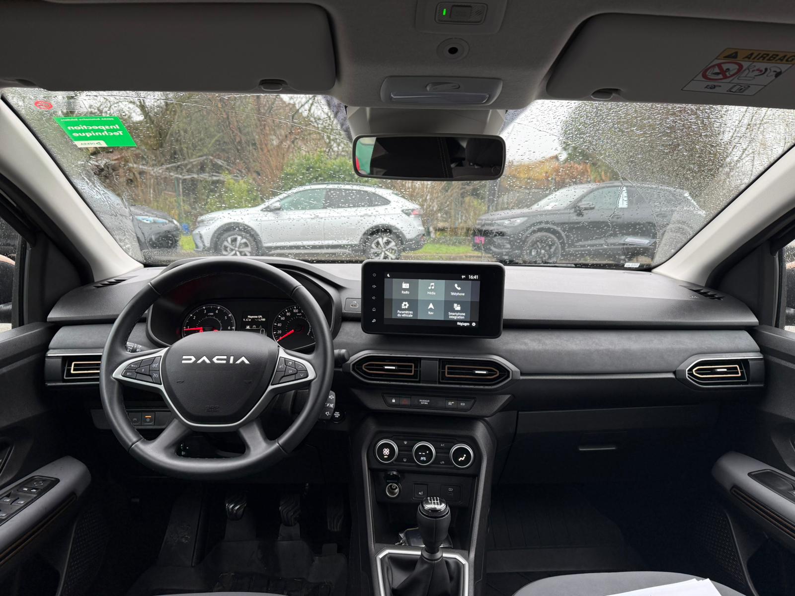 Achat DACIA SANDERO 1.0 ECO-G 100CH EXTREME – GPL 07/03/2025 en France pour importation en Algérie (Occasion). Spécialiste Export -3 ans, CCR, Mujahid chez DJ CAR. Réf 3dp8erpbv