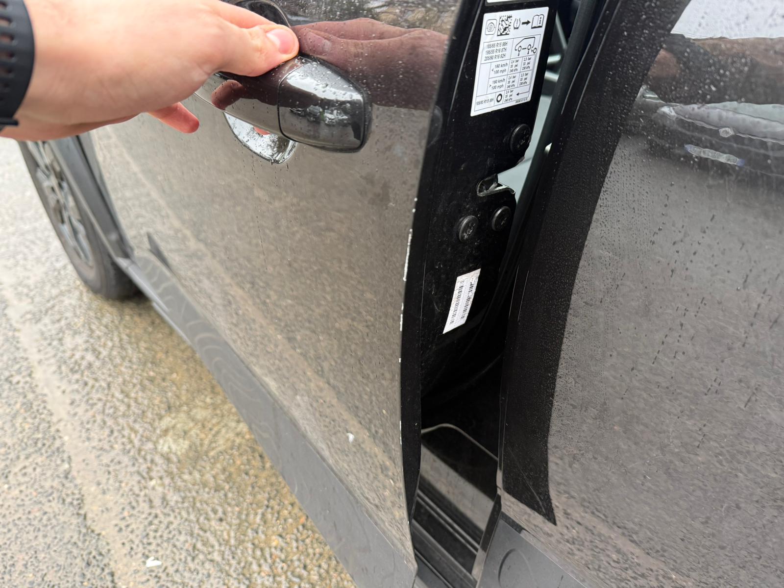 Achat DACIA SANDERO 1.0 ECO-G 100CH EXTREME – GPL 07/03/2025 en France pour importation en Algérie (Occasion). Spécialiste Export -3 ans, CCR, Mujahid chez DJ CAR. Réf 3dp8erpbv