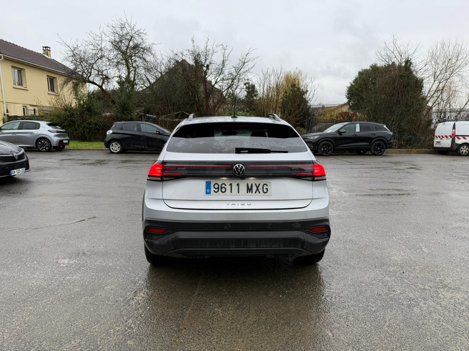 Achat VOLKSWAGEN TAIGO 1.0 TSI 115 Ch LIFE DSG7 20/12/2024 en France pour importation en Algérie (Occasion). Spécialiste Export -3 ans, CCR, Mujahid chez DJ CAR. Réf 45y8ut7