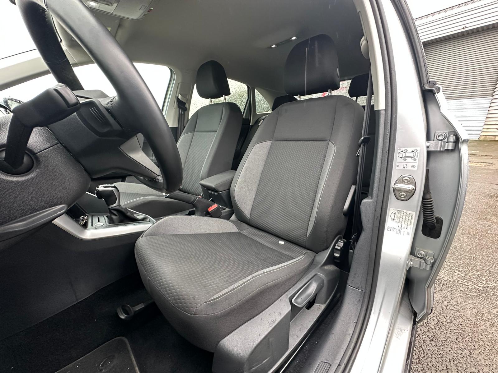 Achat VOLKSWAGEN TAIGO 1.0 TSI 115 Ch LIFE DSG7 20/12/2024 en France pour importation en Algérie (Occasion). Spécialiste Export -3 ans, CCR, Mujahid chez DJ CAR. Réf anwx0iz4