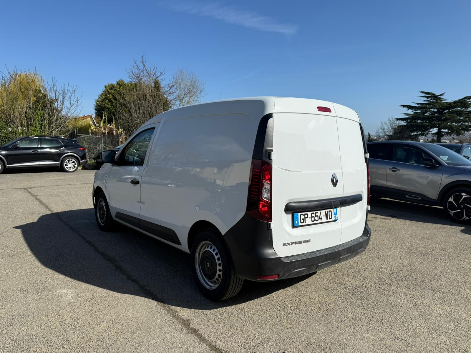 RENAULT EXPRESS VAN 1.3 TCE 100 EXPRESS VAN – 22 CONFORT