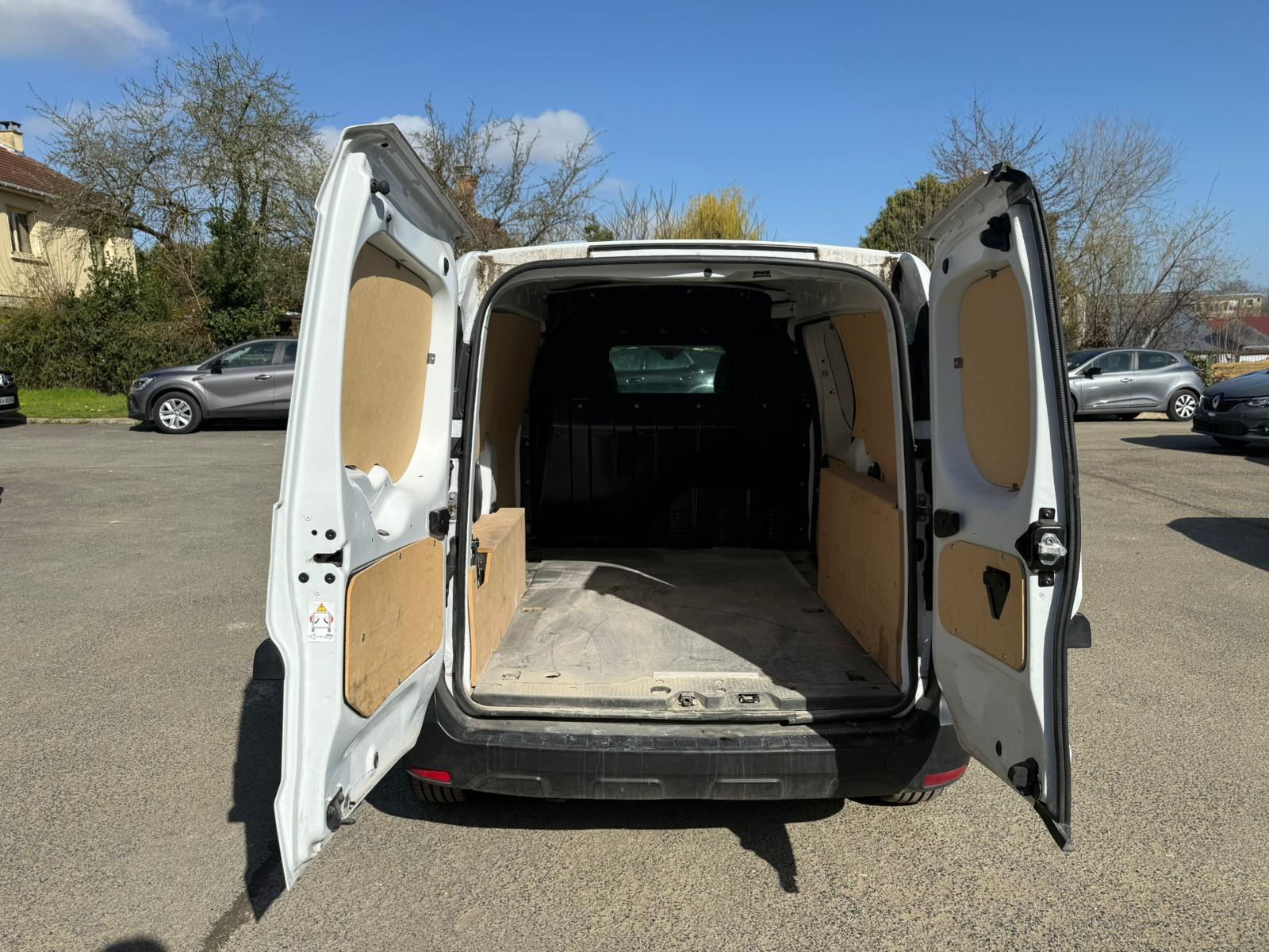 RENAULT EXPRESS VAN 1.3 TCE 100 EXPRESS VAN – 22 CONFORT