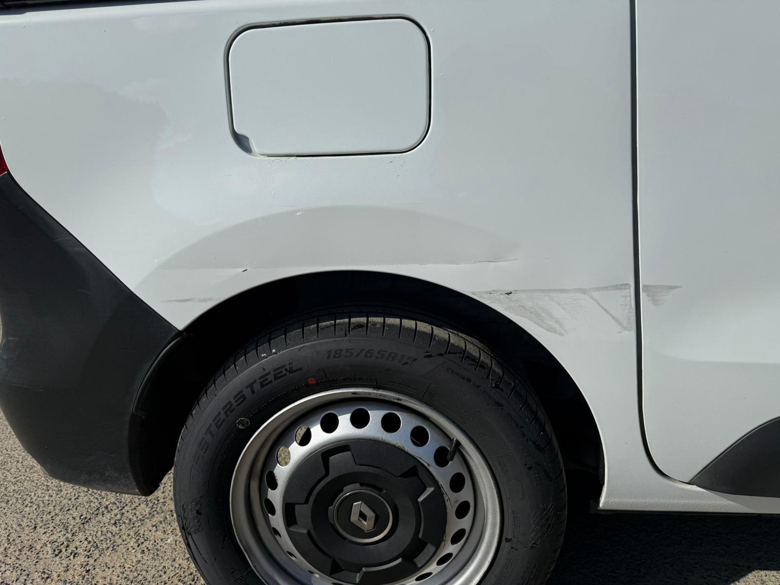 RENAULT EXPRESS VAN 1.3 TCE 100 EXPRESS VAN – 22 CONFORT