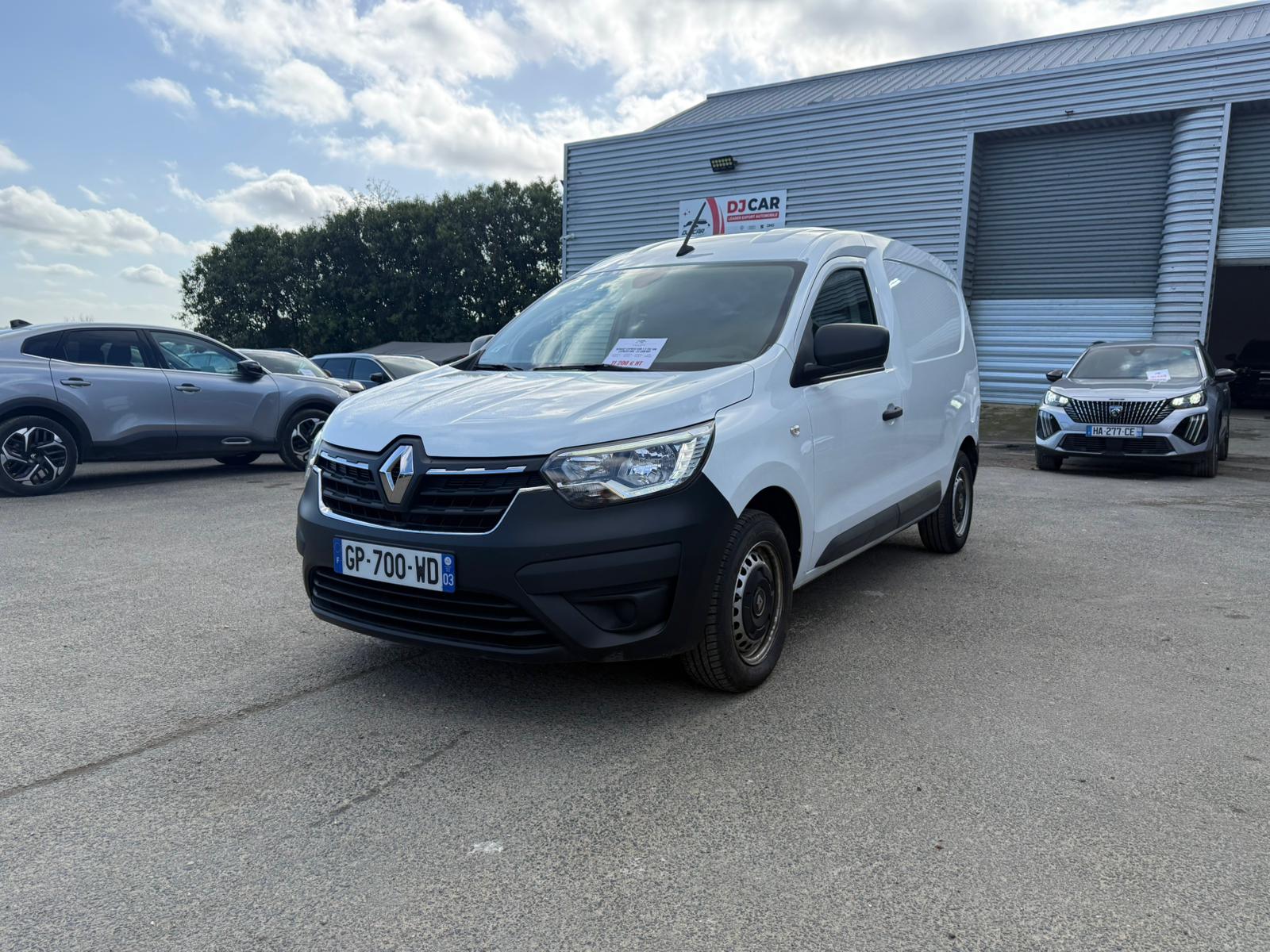 RENAULT EXPRESS VAN 1.3 TCE 100 EXPRESS VAN – 22 CONFORT