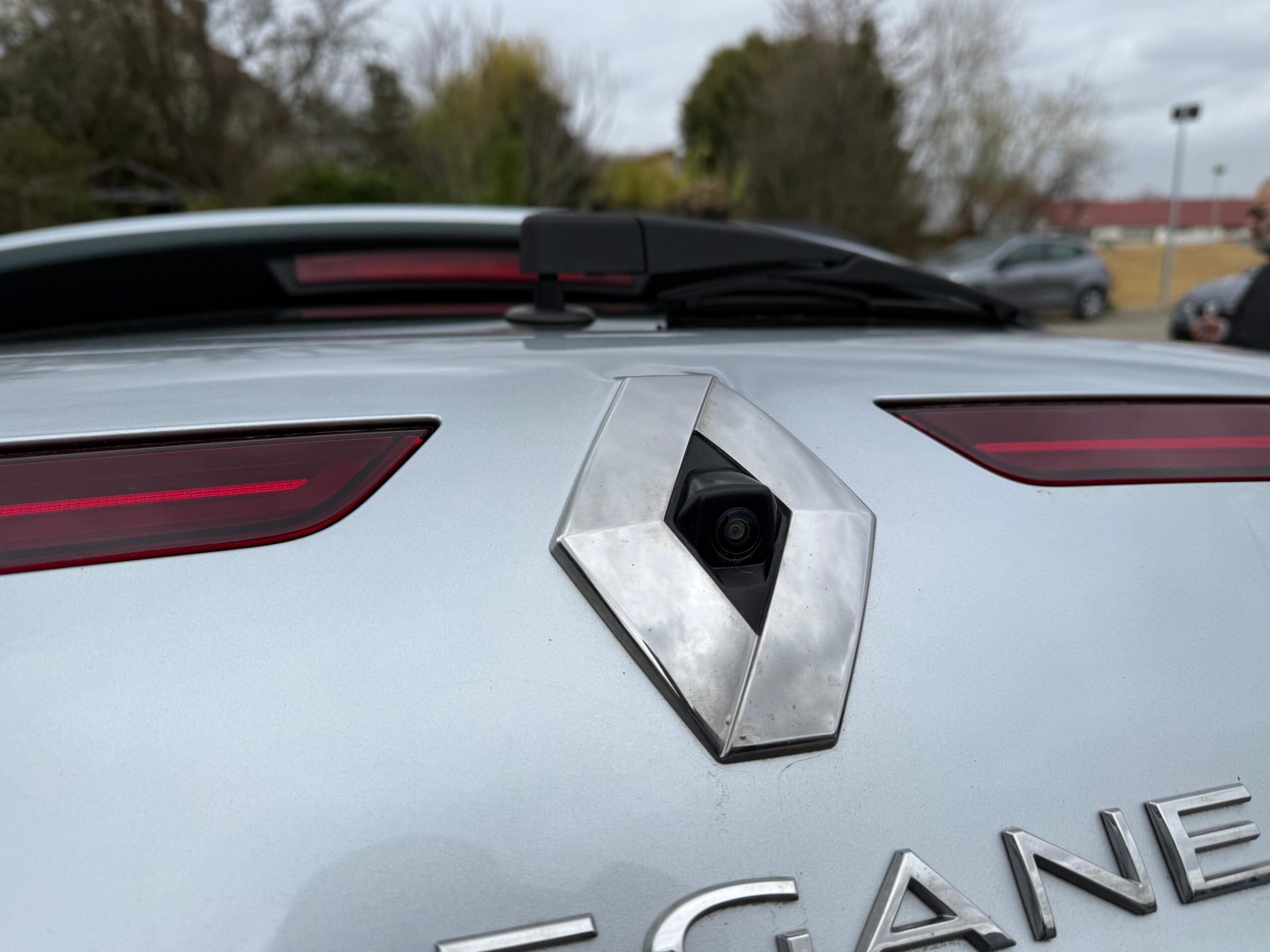 RENAULT MEGANE IV 1.3 TCe 140 EDC Techno – 5P