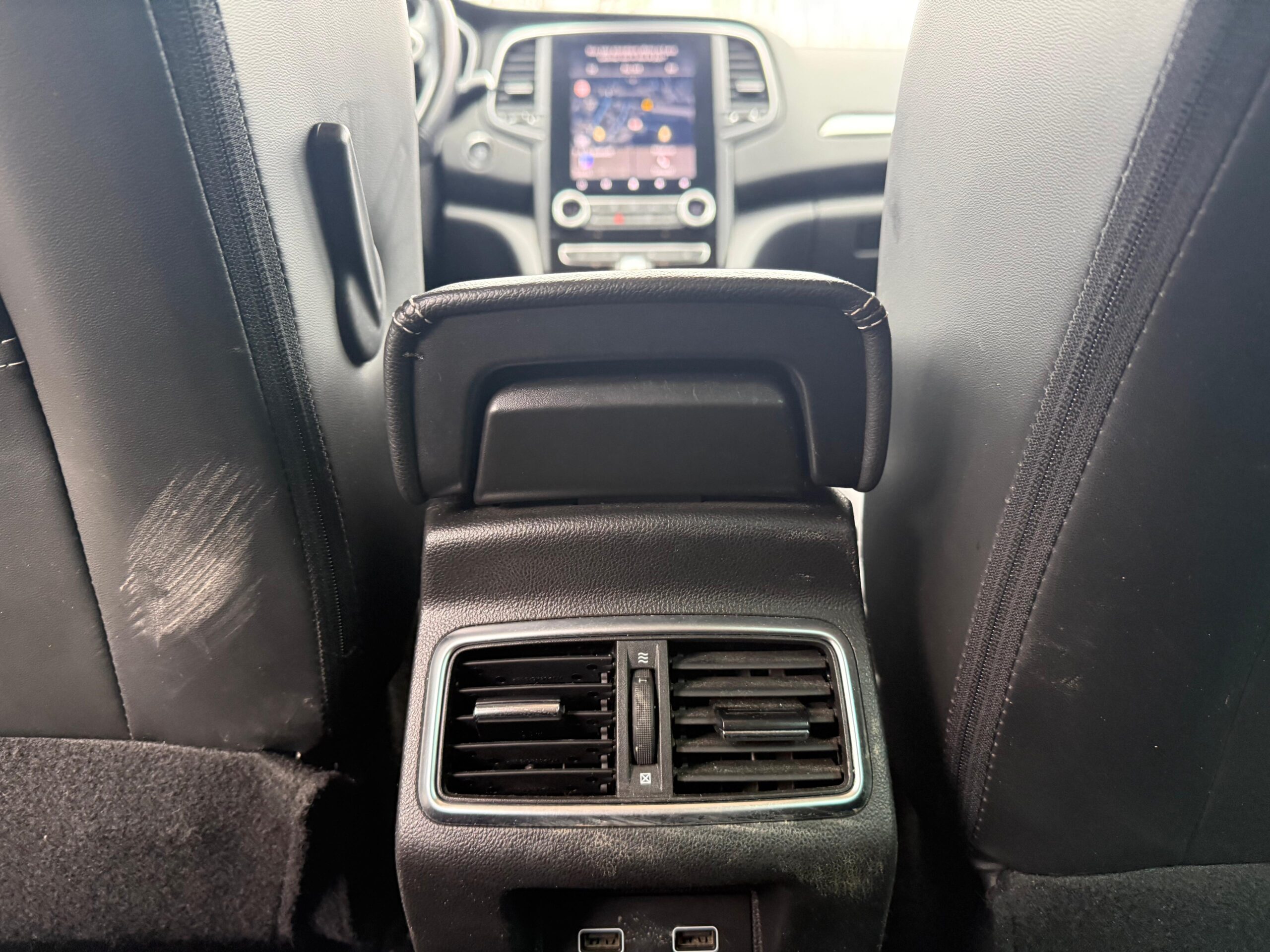 RENAULT MEGANE IV 1.3 TCe 140 EDC Techno – 5P