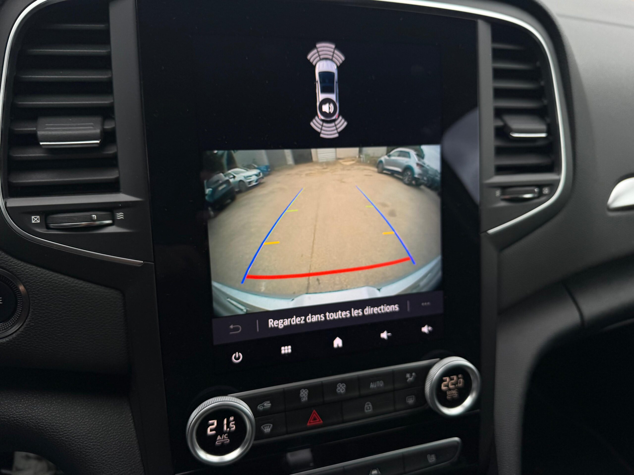 RENAULT MEGANE IV 1.3 TCe 140 EDC Techno – 5P