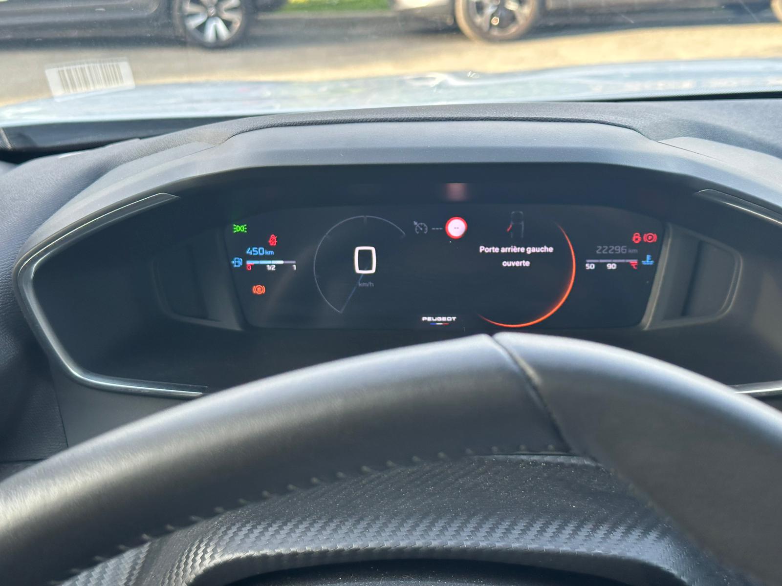 Achat PEUGEOT 2008 1.2 PureTech 100ch S&S BVM6 Allure – 5P 07/03/2025 en France pour importation en Algérie (Occasion). Spécialiste Export -3 ans, CCR, Mujahid chez DJ CAR. Réf qcs0s9t