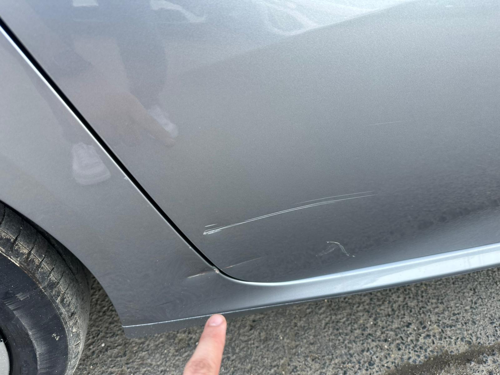 Achat PEUGEOT 208 1.2 PureTech 100 S&S BVM6 Allure – 5P 22/02/2024 en France pour importation en Algérie (Occasion). Spécialiste Export -3 ans, CCR, Mujahid chez DJ CAR. Réf 1ldvf1oec