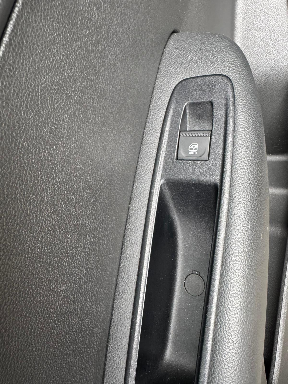 Achat RENAULT ARKANA 1.3 TCe 140 EDC EVOLUTION – BVA7 31/07/2023 en France pour importation en Algérie (Occasion). Spécialiste Export -3 ans, CCR, Mujahid chez DJ CAR. Réf 1f9dkpytx