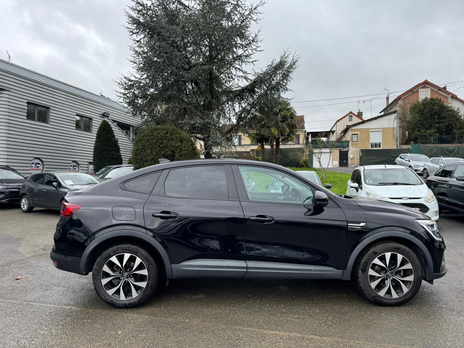 Achat RENAULT ARKANA 1.3 TCe 140 EDC EVOLUTION – BVA7 31/07/2023 en France pour importation en Algérie (Occasion). Spécialiste Export -3 ans, CCR, Mujahid chez DJ CAR. Réf 1f9dkpytx
