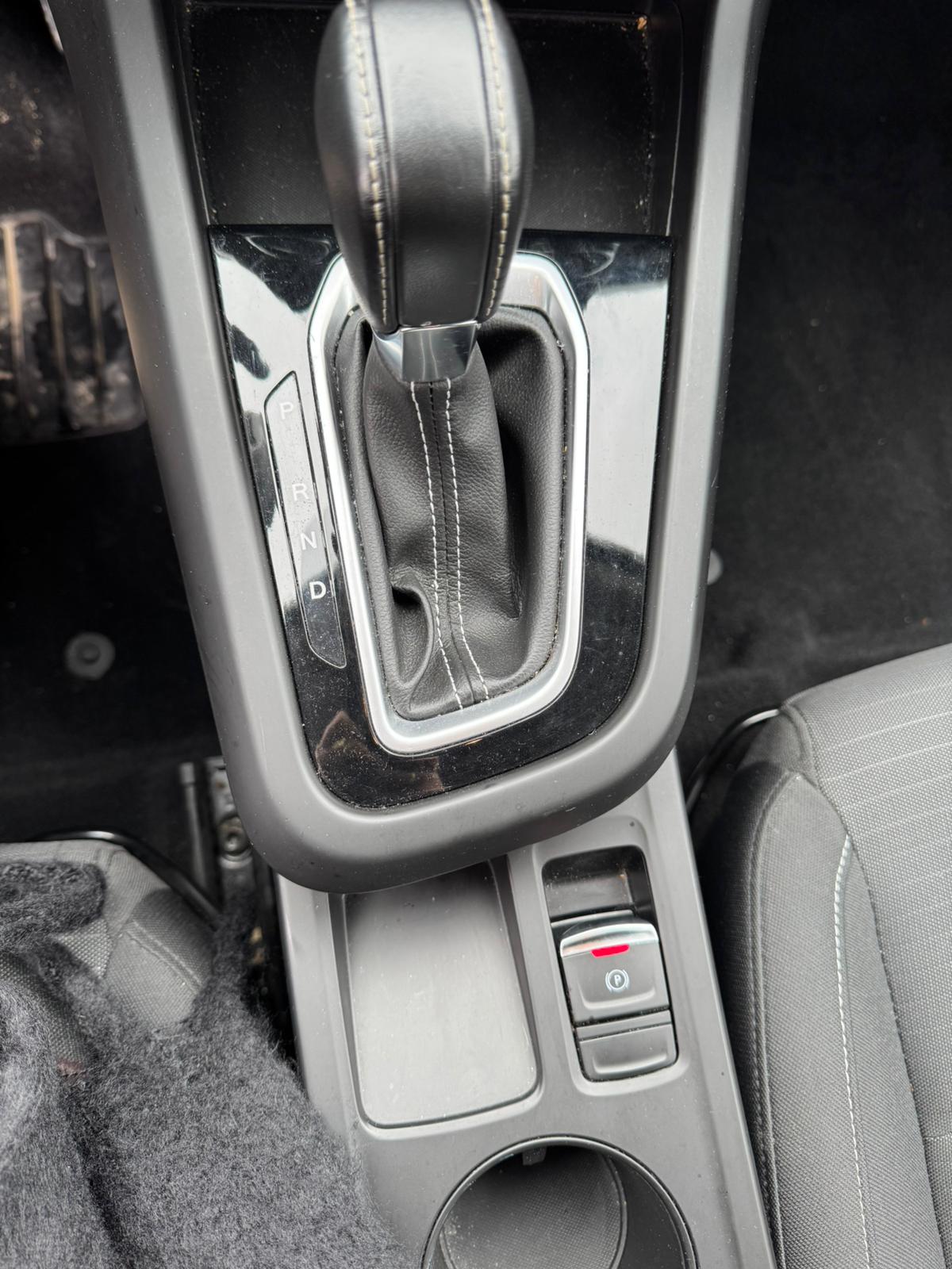 Achat RENAULT ARKANA 1.3 TCe 140 EDC EVOLUTION – BVA7 31/07/2023 en France pour importation en Algérie (Occasion). Spécialiste Export -3 ans, CCR, Mujahid chez DJ CAR. Réf 1f9dkpytx