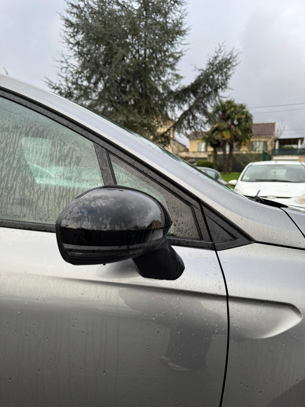 Achat RENAULT CLIO V 1.0 TCe 90 Equilibre – 5P 19/06/2023 en France pour importation en Algérie (Occasion). Spécialiste Export -3 ans, CCR, Mujahid chez DJ CAR. Réf 4nzzulkz