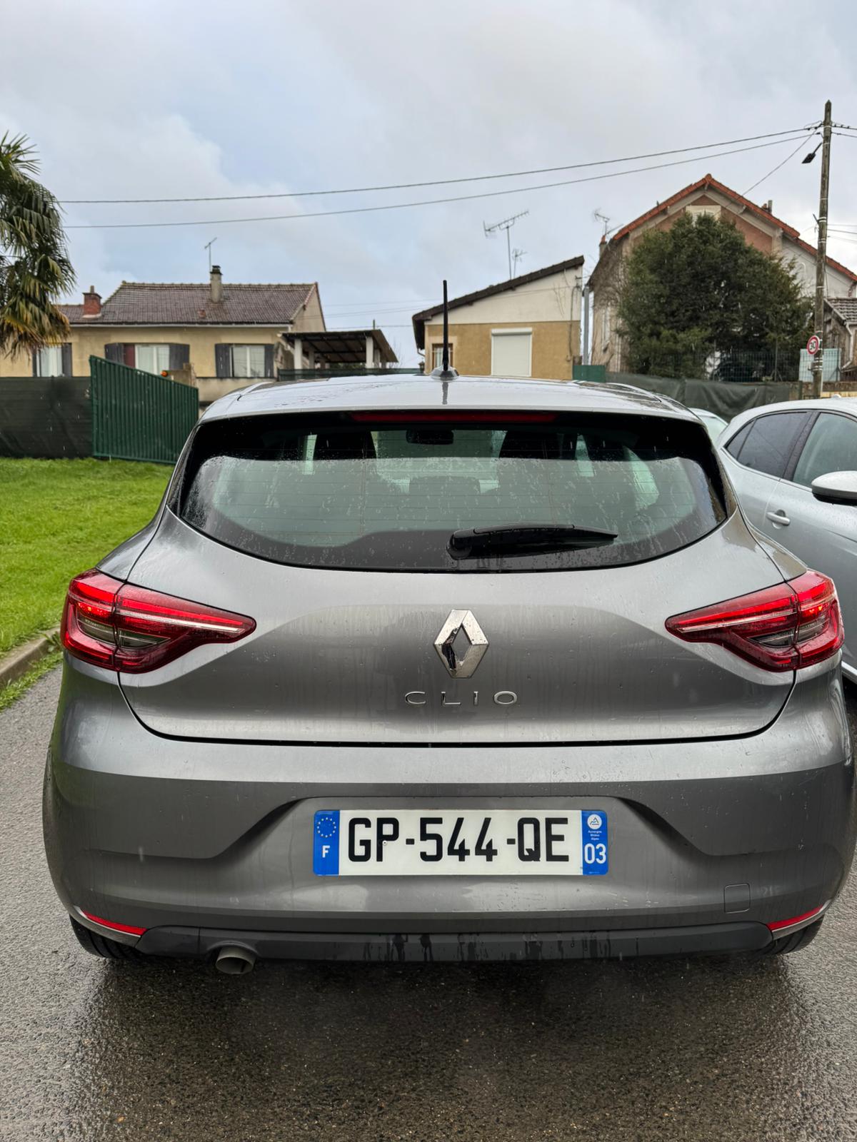 Achat RENAULT CLIO V 1.0 TCe 90 Equilibre – 5P 19/06/2023 en France pour importation en Algérie (Occasion). Spécialiste Export -3 ans, CCR, Mujahid chez DJ CAR. Réf 4nzzulkz