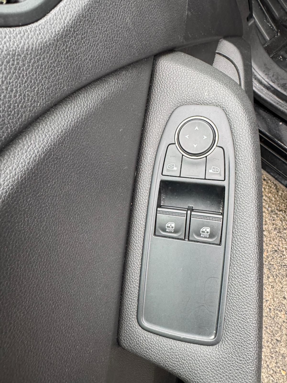 Achat RENAULT CLIO V 1.0 TCe 90 Equilibre – 5P 3/7/2023 en France pour importation en Algérie (Occasion). Spécialiste Export -3 ans, CCR, Mujahid chez DJ CAR. Réf 25sx3jbsx