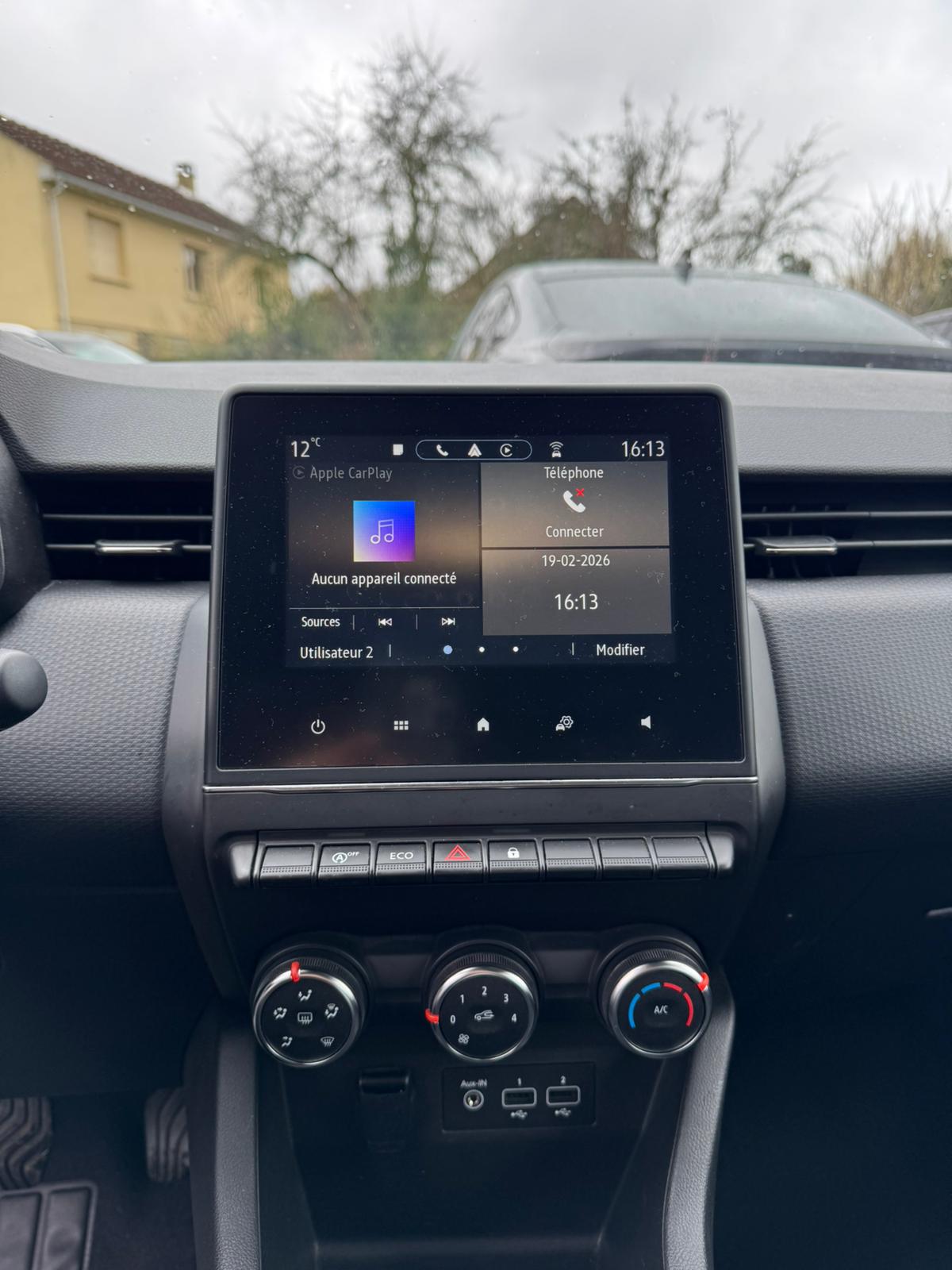 Achat RENAULT CLIO V 1.0 TCe 90 Equilibre – 5P 3/7/2023 en France pour importation en Algérie (Occasion). Spécialiste Export -3 ans, CCR, Mujahid chez DJ CAR. Réf 25sx3jbsx