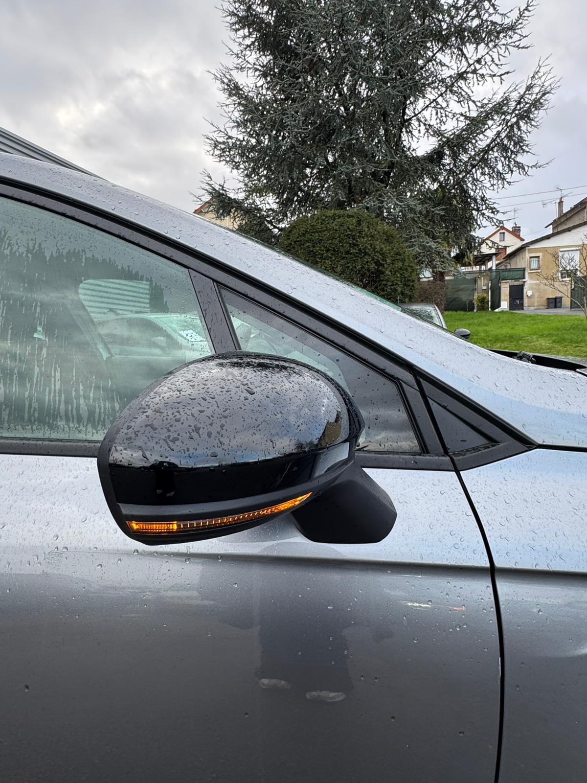 Achat RENAULT CLIO V 1.0 TCe 90 Equilibre – 5P 05/10/2023 en France pour importation en Algérie (Occasion). Spécialiste Export -3 ans, CCR, Mujahid chez DJ CAR. Réf qb513vj