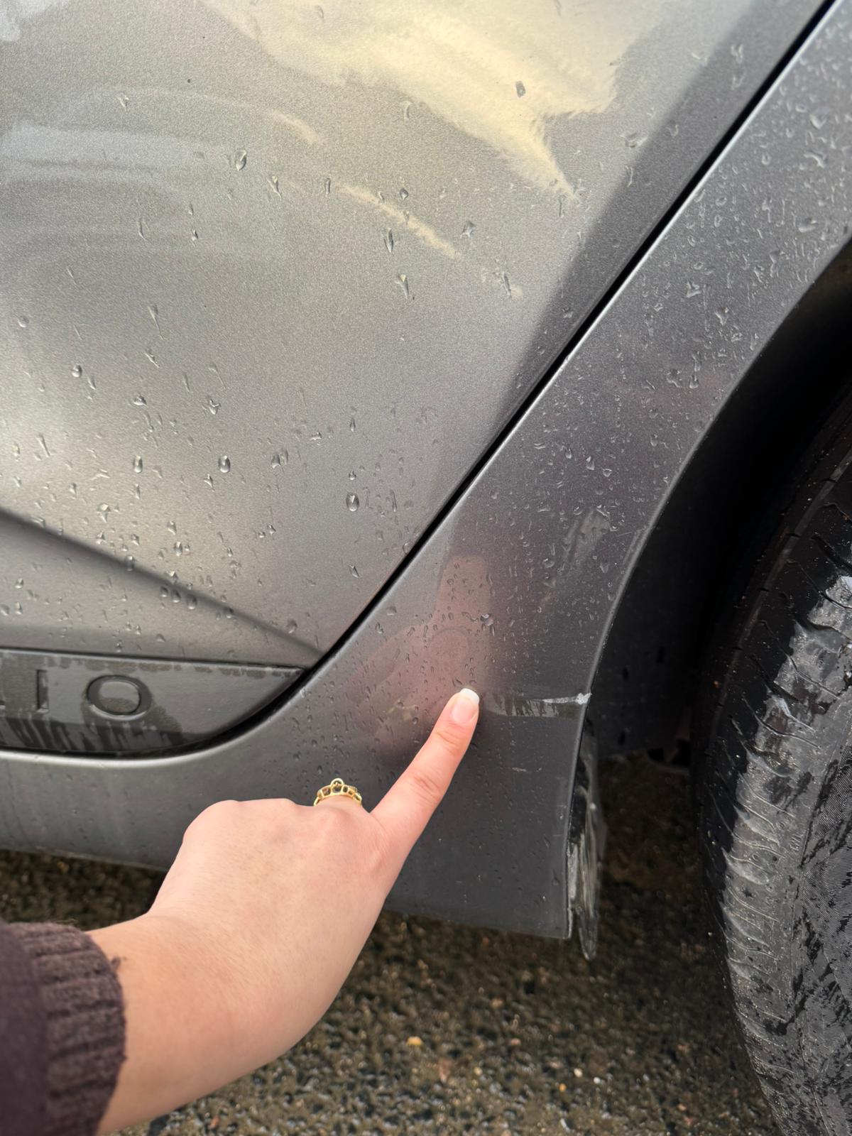 Achat RENAULT CLIO V 1.0 TCe 90 Equilibre – 5P 05/10/2023 en France pour importation en Algérie (Occasion). Spécialiste Export -3 ans, CCR, Mujahid chez DJ CAR. Réf 26to5hbj9