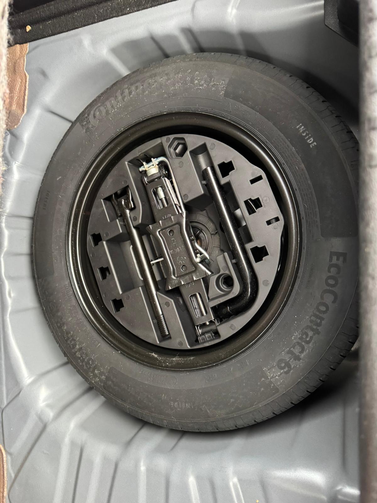 Achat RENAULT CLIO V 1.0 TCe 90 Equilibre – 5P 05/10/2023 en France pour importation en Algérie (Occasion). Spécialiste Export -3 ans, CCR, Mujahid chez DJ CAR. Réf 26to5hbj9