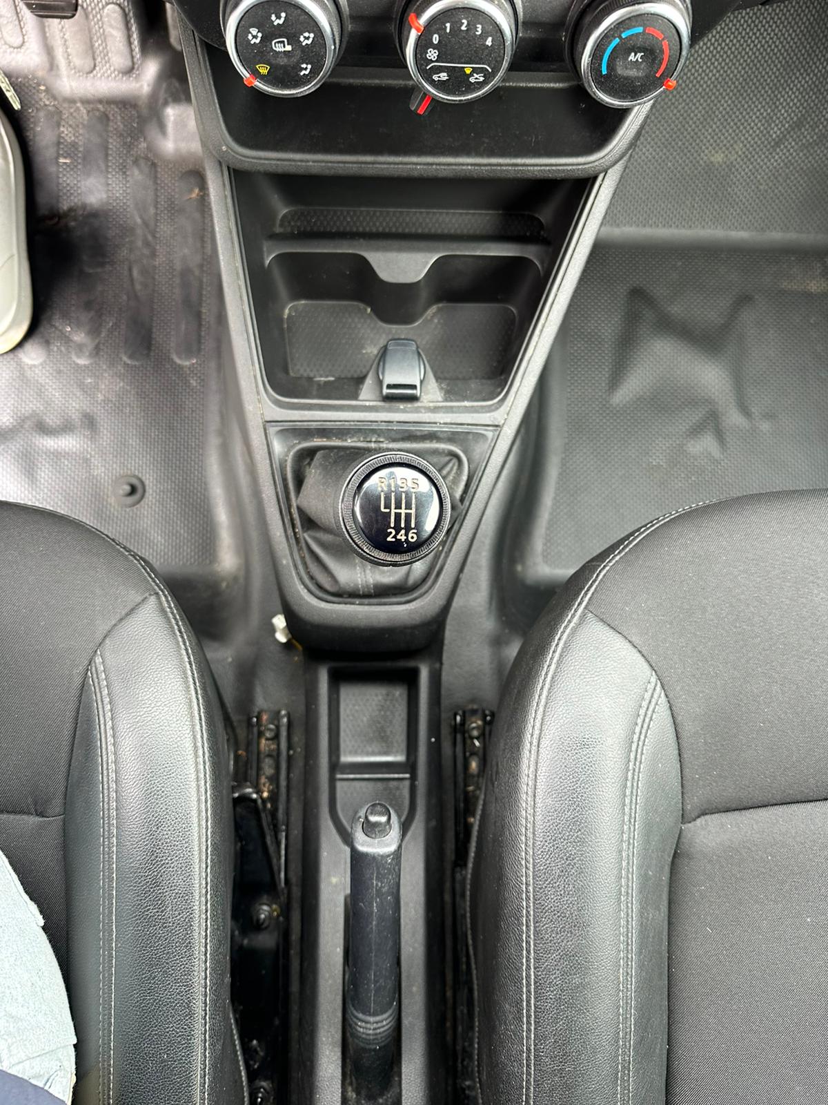 Achat RENAULT EXPRESS VAN 1.3 TCE 100 EXPRESS VAN – 22 CONFORT 28/06/2023 en France pour importation en Algérie (Occasion). Spécialiste Export -3 ans, CCR, Mujahid chez DJ CAR. Réf 2bu6nvwwn