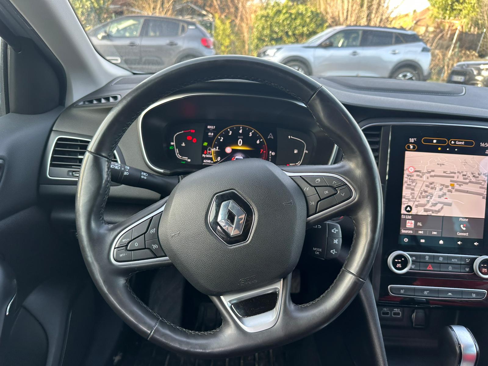 Achat RENAULT MEGANE IV BERLINE 1.3 TCe 140 EDC Techno – 5P 17/05/2023 en France pour importation en Algérie (Occasion). Spécialiste Export -3 ans, CCR, Mujahid chez DJ CAR. Réf bwdennd2f