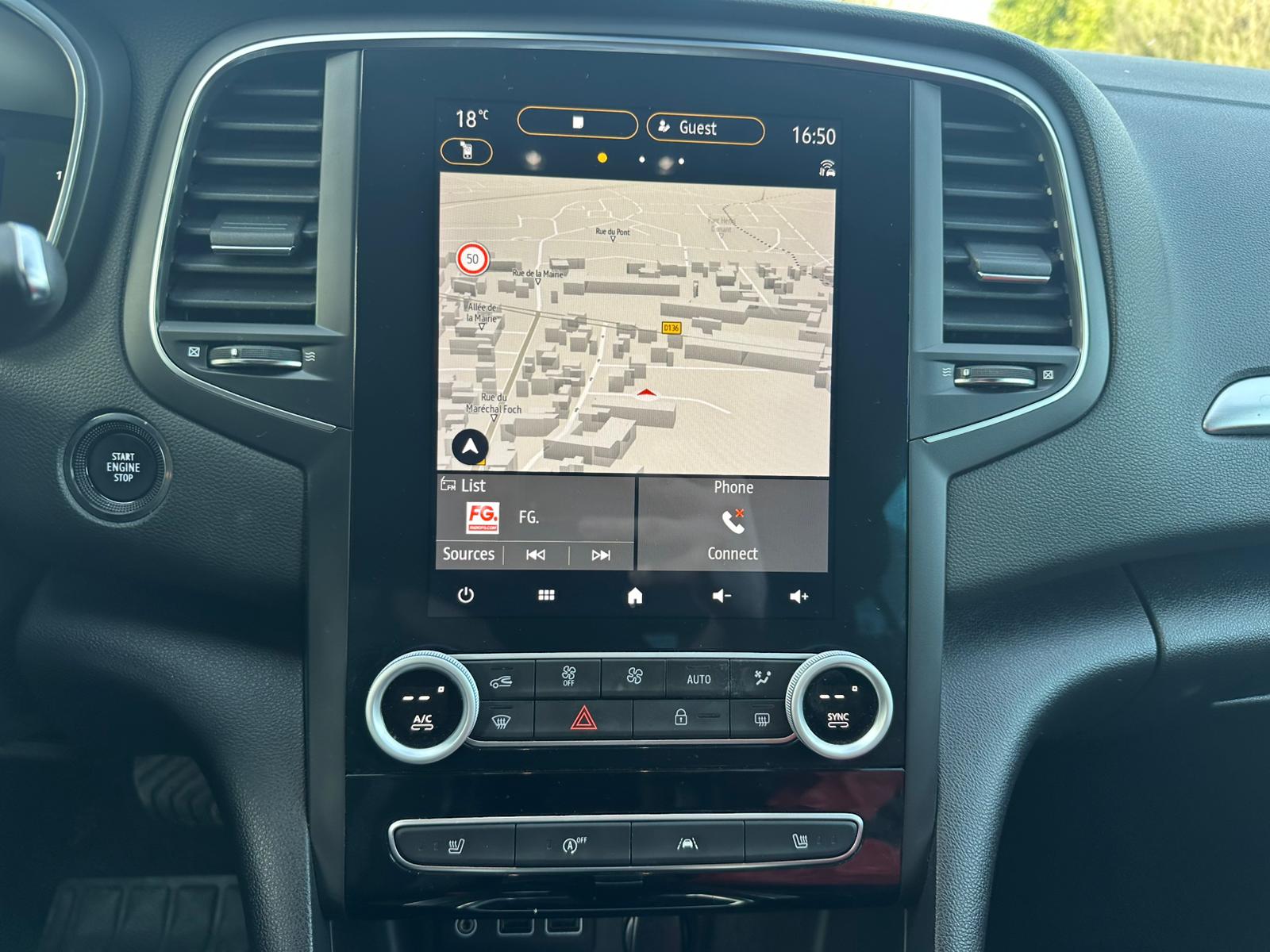 Achat RENAULT MEGANE IV BERLINE 1.3 TCe 140 EDC Techno – 5P 17/05/2023 en France pour importation en Algérie (Occasion). Spécialiste Export -3 ans, CCR, Mujahid chez DJ CAR. Réf bwdennd2f