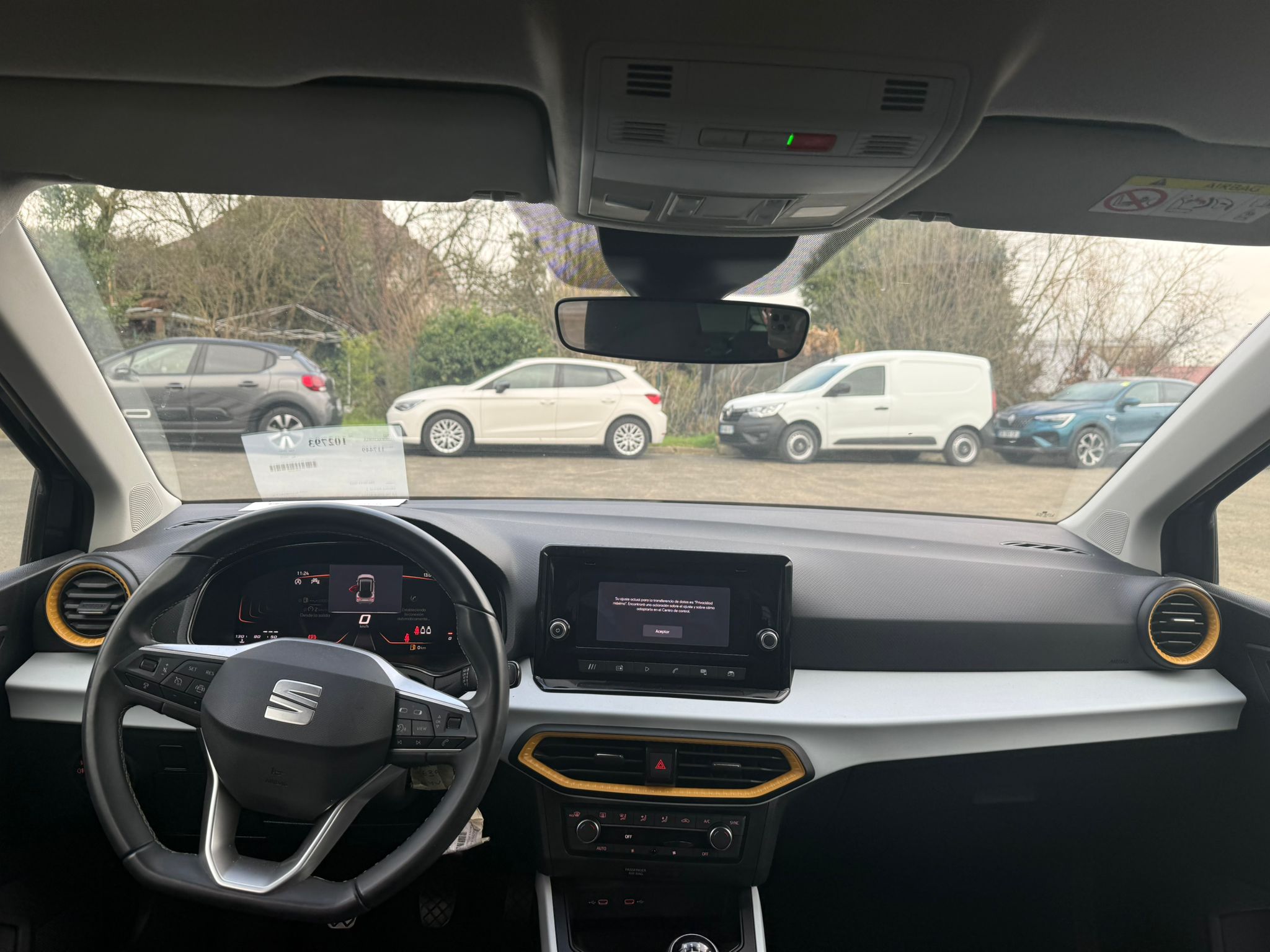 Achat SEAT ARONA PHASE 2 1,0 TSI 115CH STYLE EDITION SPECIALE 28/02/2025 en France pour importation en Algérie (Occasion). Spécialiste Export -3 ans, CCR, Mujahid chez DJ CAR. Réf 7su4w1