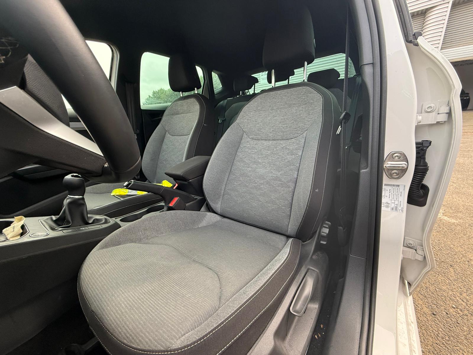 Achat SEAT IBIZA PHASE 2 1,0 TSI 115CH SPECIAL EDITION XCELLENCE 11/02/2025 en France pour importation en Algérie (Occasion). Spécialiste Export -3 ans, CCR, Mujahid chez DJ CAR. Réf 24wrauyri