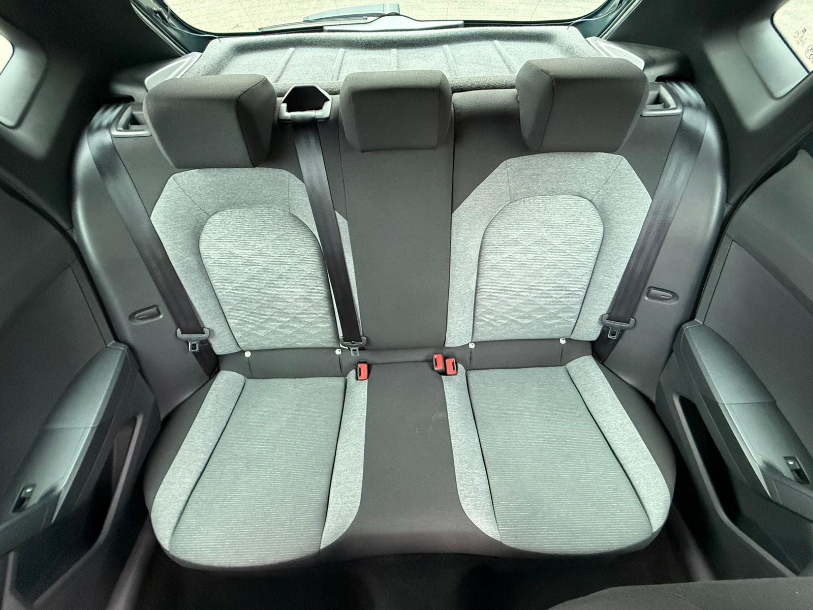 Achat SEAT IBIZA PHASE 2 1,0 TSI 115CH SPECIAL EDITION XCELLENCE 20/03/2025 en France pour importation en Algérie (Occasion). Spécialiste Export -3 ans, CCR, Mujahid chez DJ CAR. Réf jgu9w