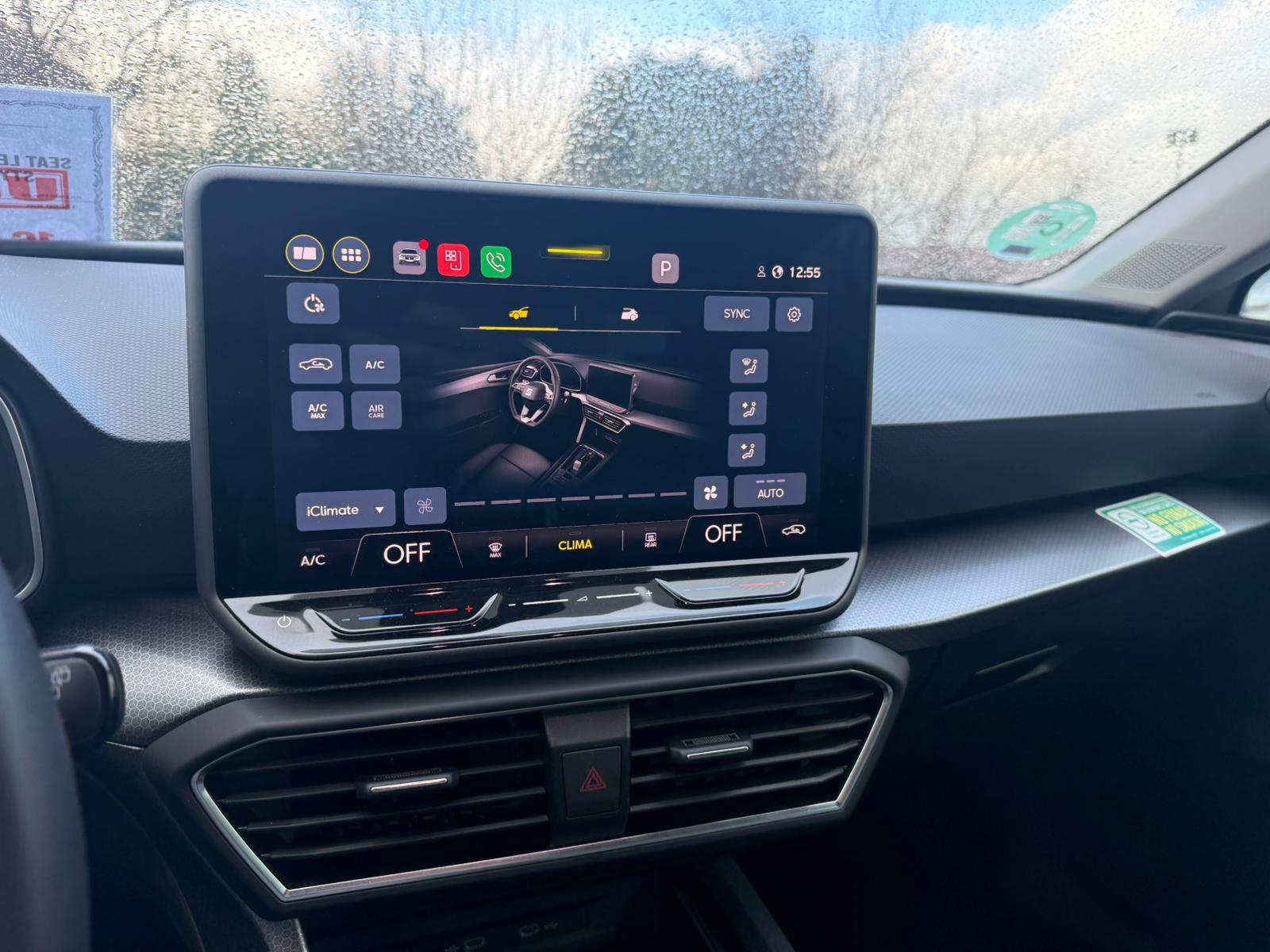 Achat SEAT LEON IV 1,5 TSI 115CV BVM STYLE 25 ANNIVERSAIRE 05/03/2025 en France pour importation en Algérie (Occasion). Spécialiste Export -3 ans, CCR, Mujahid chez DJ CAR. Réf 3xtb3vvc