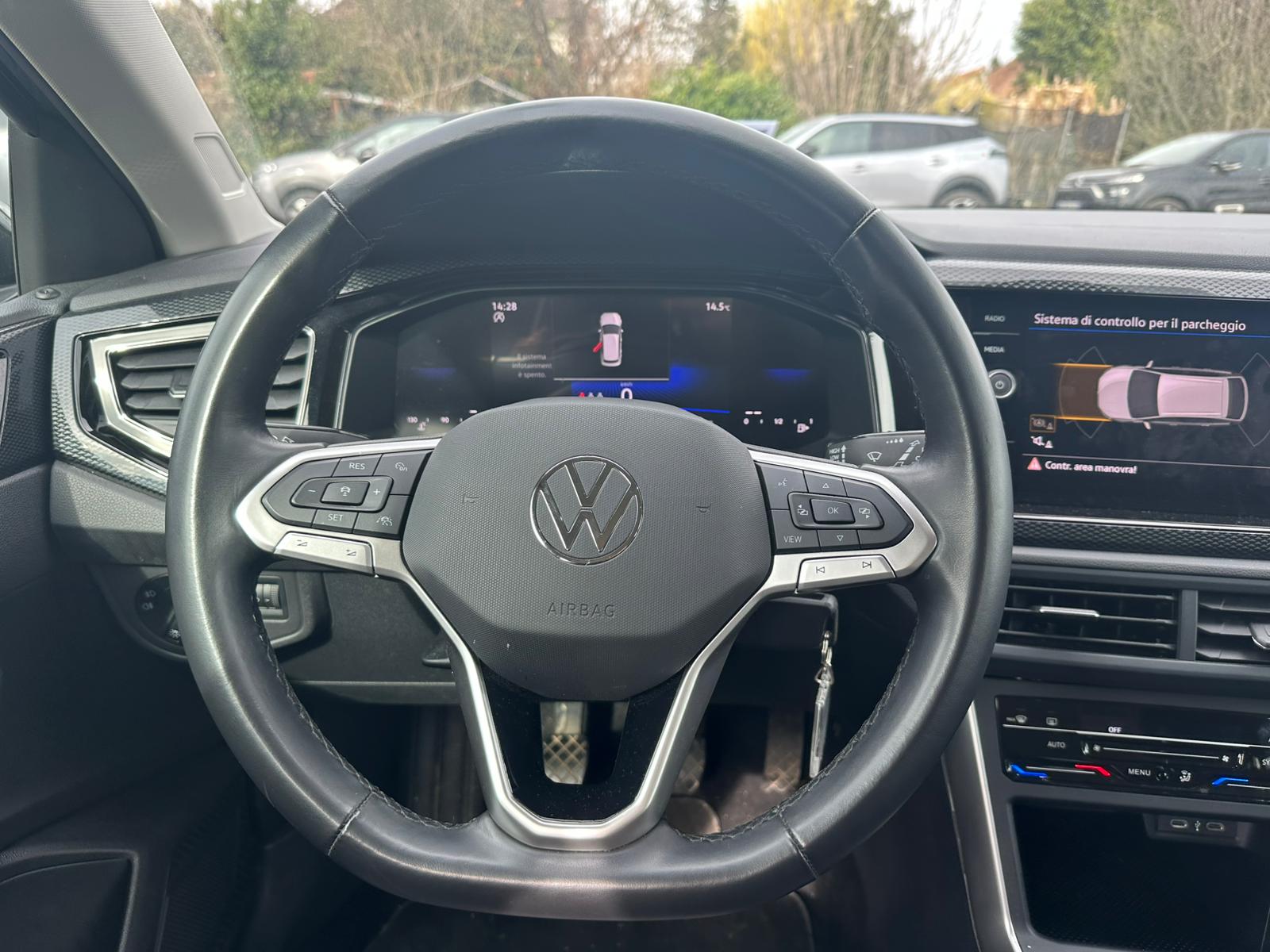 Achat VOLKSWAGEN TAIGO 1.0 TSI 115 BVM6 LIFE – 5P 13/12/2024 en France pour importation en Algérie (Occasion). Spécialiste Export -3 ans, CCR, Mujahid chez DJ CAR. Réf e2h8nl