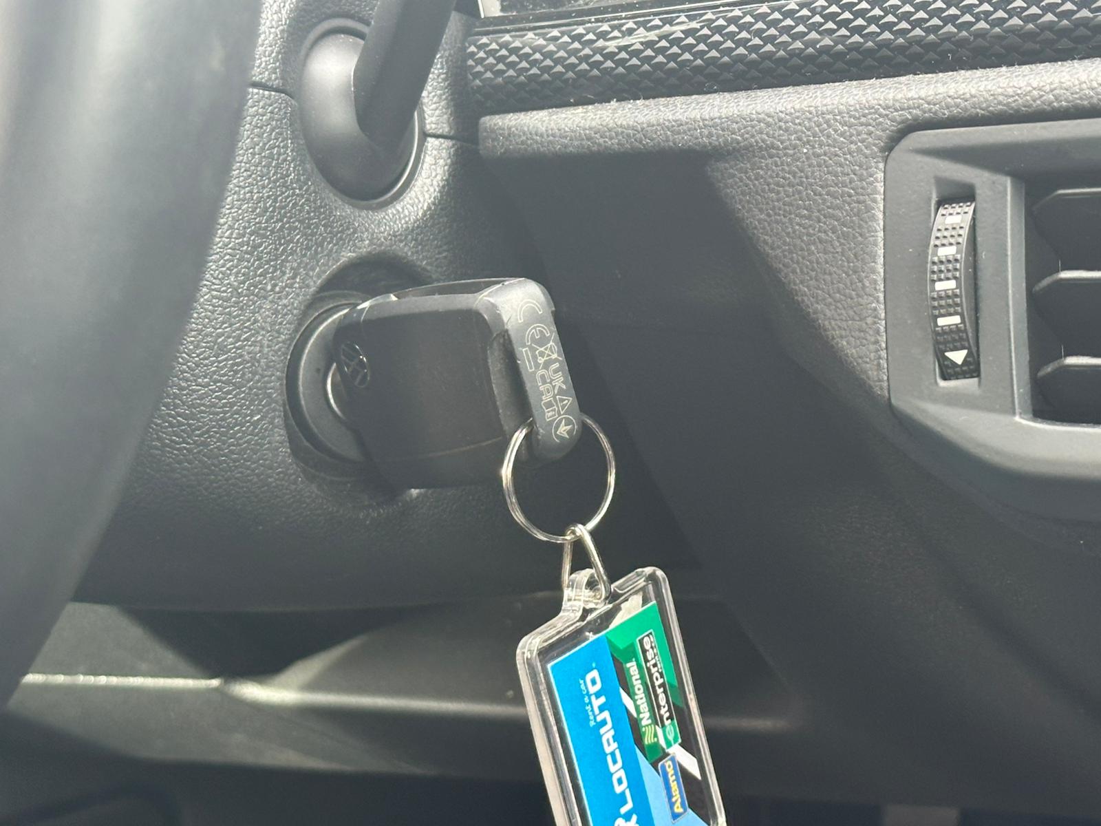 Achat VOLKSWAGEN TAIGO 1.0 TSI 115 BVM6 LIFE – 5P 13/12/2024 en France pour importation en Algérie (Occasion). Spécialiste Export -3 ans, CCR, Mujahid chez DJ CAR. Réf lg629jw