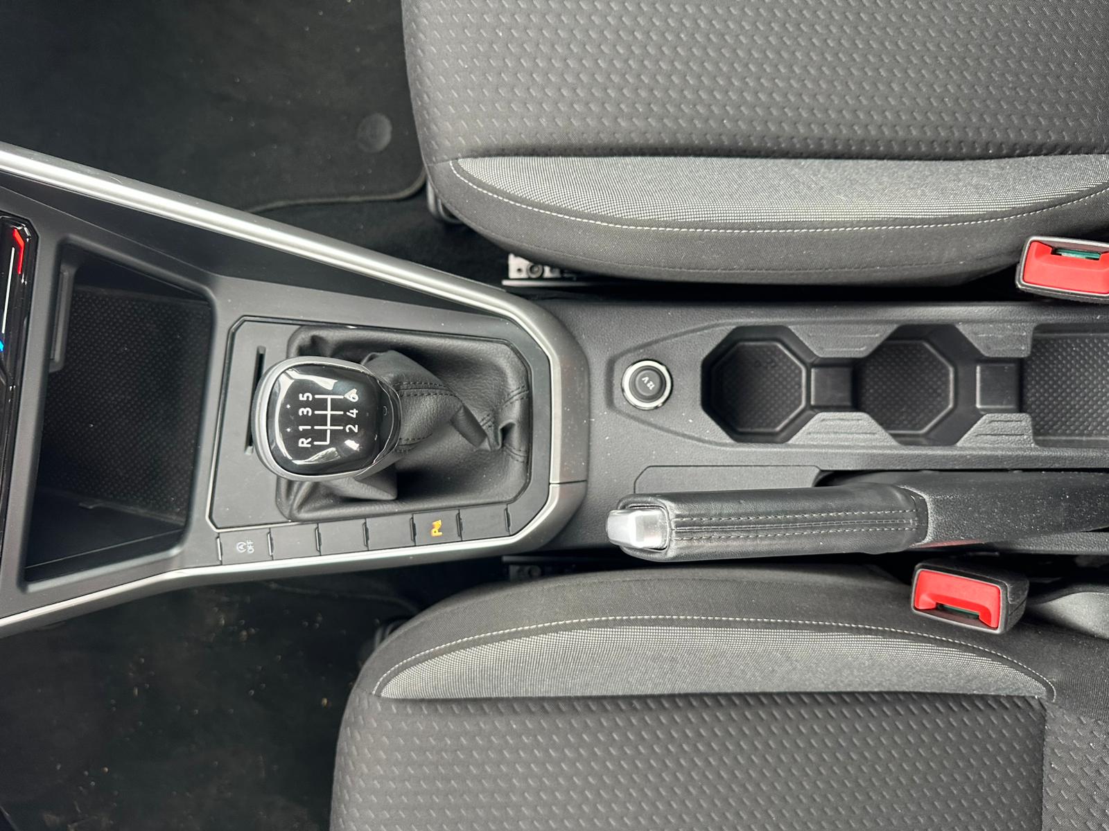 Achat VOLKSWAGEN TAIGO 1.0 TSI 115 BVM6 LIFE – 5P 13/12/2024 en France pour importation en Algérie (Occasion). Spécialiste Export -3 ans, CCR, Mujahid chez DJ CAR. Réf 5joz8ym0