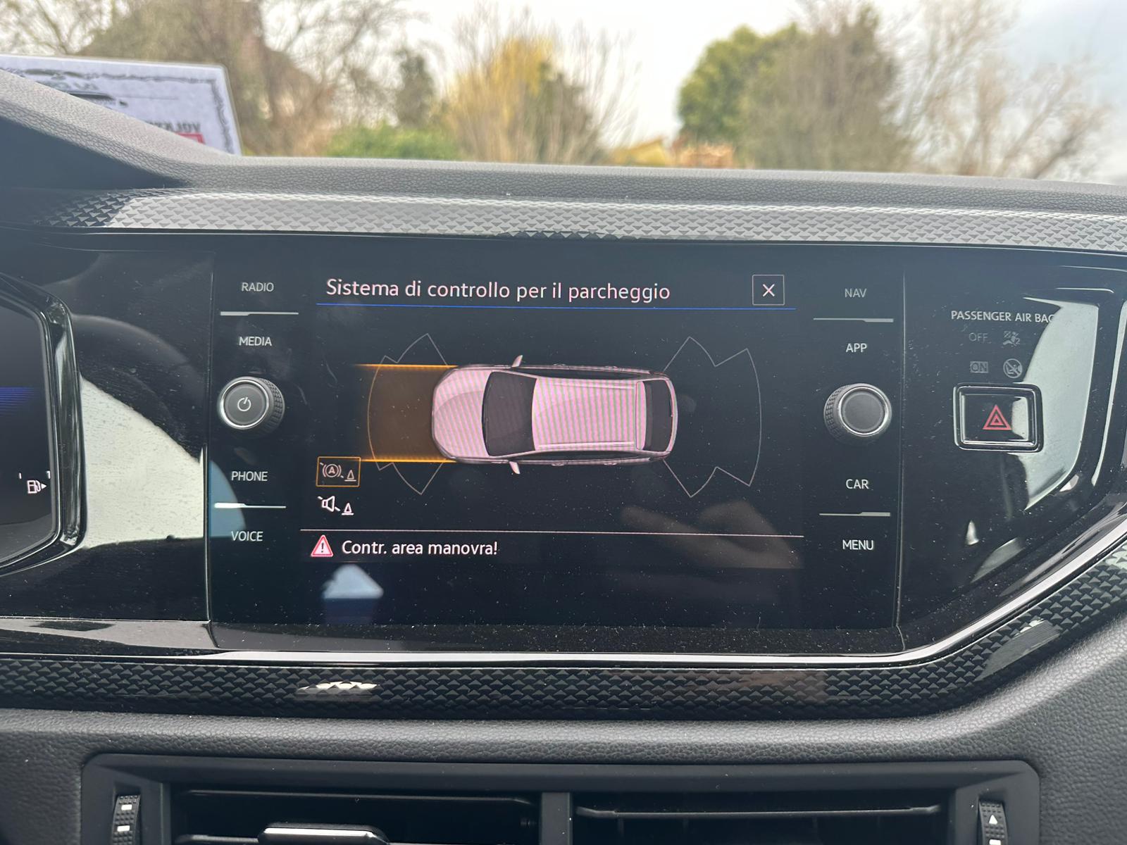 Achat VOLKSWAGEN TAIGO 1.0 TSI 115 BVM6 LIFE – 5P 13/12/2024 en France pour importation en Algérie (Occasion). Spécialiste Export -3 ans, CCR, Mujahid chez DJ CAR. Réf lg629jw