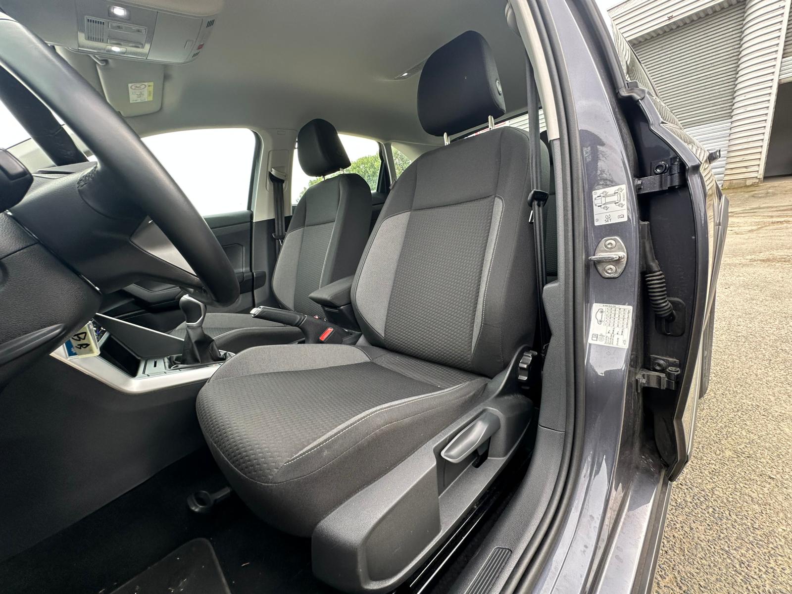 Achat VOLKSWAGEN TAIGO 1.0 TSI 115 BVM6 LIFE – 5P 13/12/2024 en France pour importation en Algérie (Occasion). Spécialiste Export -3 ans, CCR, Mujahid chez DJ CAR. Réf 5joz8ym0