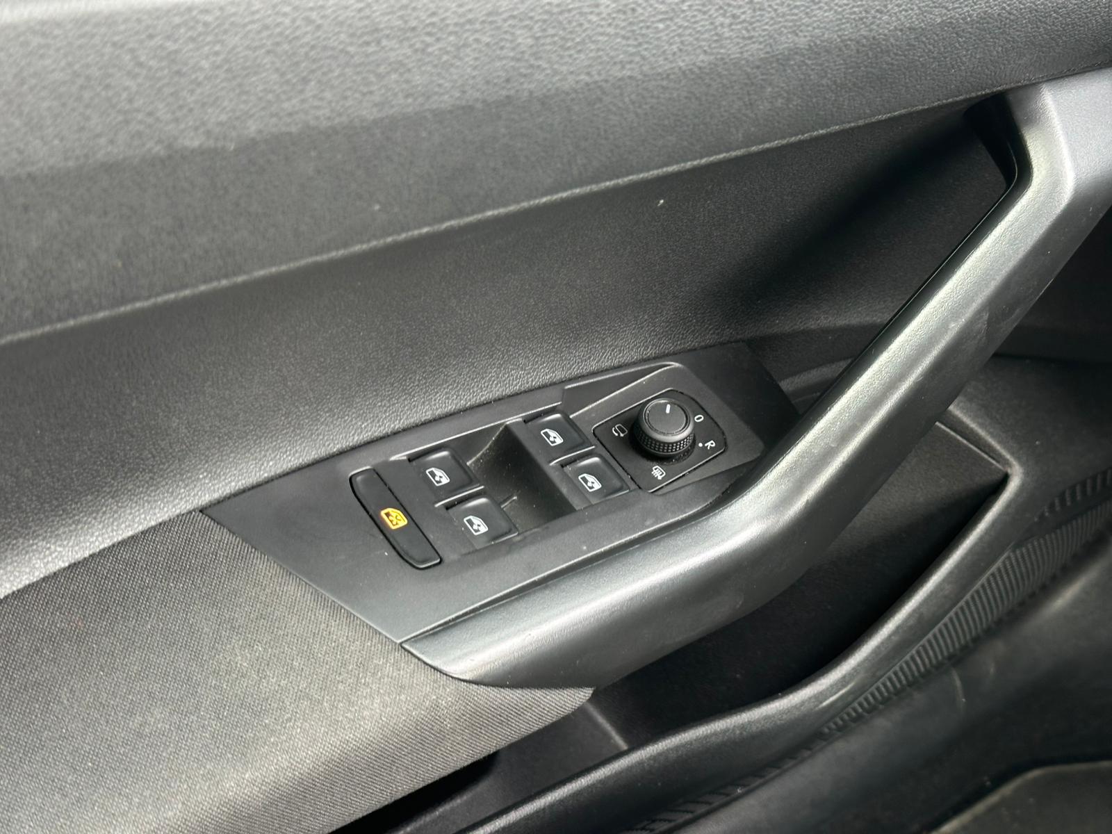 Achat VOLKSWAGEN TAIGO 1.0 TSI 115 BVM6 LIFE – 5P 13/12/2024 en France pour importation en Algérie (Occasion). Spécialiste Export -3 ans, CCR, Mujahid chez DJ CAR. Réf 1v9bsqk