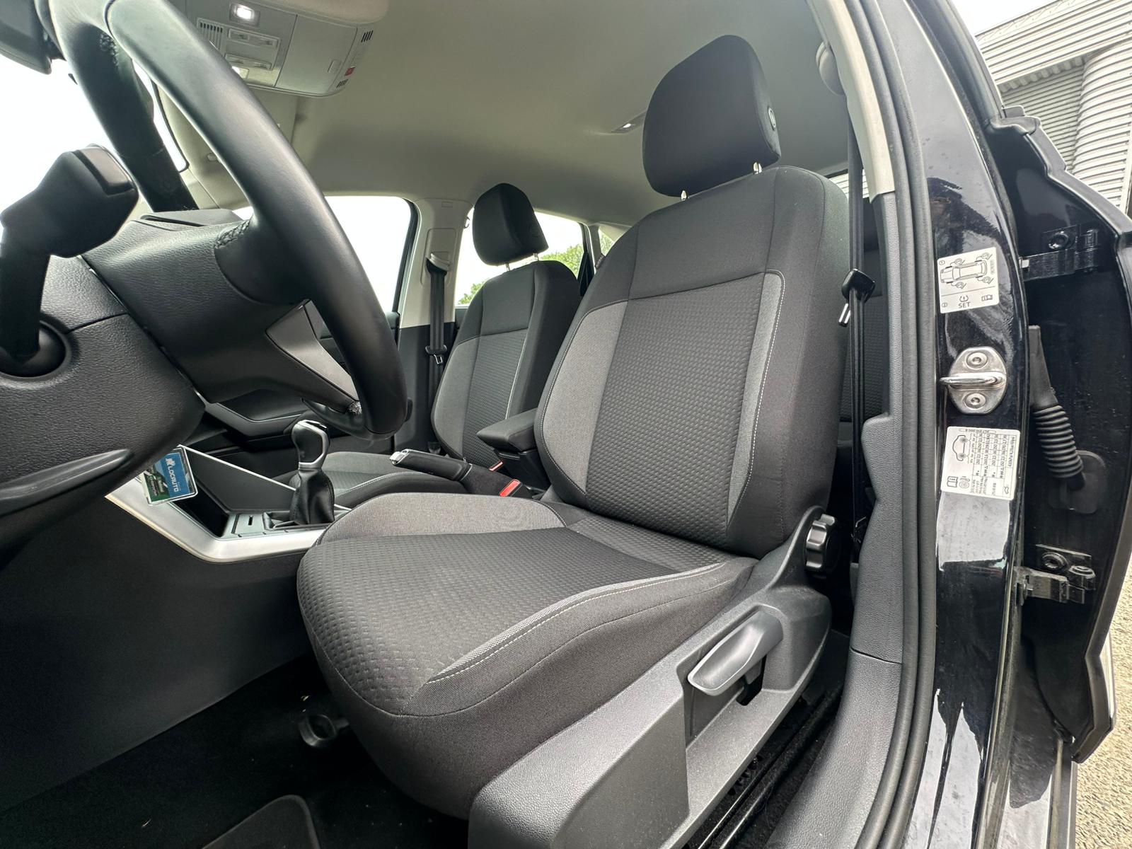 Achat VOLKSWAGEN TAIGO 1.0 TSI 115 BVM6 LIFE – 5P 13/12/2024 en France pour importation en Algérie (Occasion). Spécialiste Export -3 ans, CCR, Mujahid chez DJ CAR. Réf 28zq4p6vt