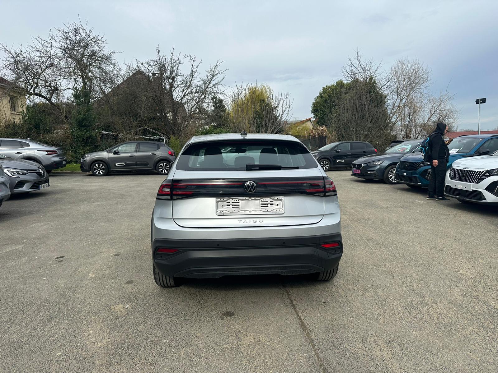 Achat VOLKSWAGEN TAIGO 1.0 TSI 115 BVM6 LIFE – 5P 13/12/2024 en France pour importation en Algérie (Occasion). Spécialiste Export -3 ans, CCR, Mujahid chez DJ CAR. Réf lg629jw