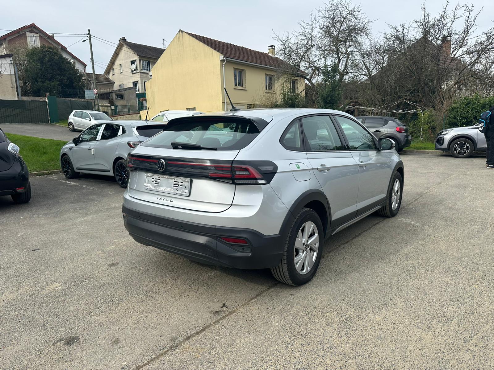 Achat VOLKSWAGEN TAIGO 1.0 TSI 115 BVM6 LIFE – 5P 13/12/2024 en France pour importation en Algérie (Occasion). Spécialiste Export -3 ans, CCR, Mujahid chez DJ CAR. Réf m4mkwxr