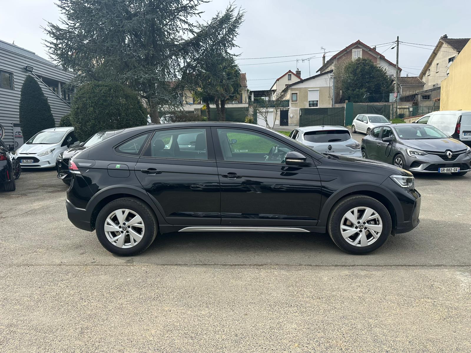 Achat VOLKSWAGEN TAIGO 1.0 TSI 115 BVM6 LIFE – 5P 13/12/2024 en France pour importation en Algérie (Occasion). Spécialiste Export -3 ans, CCR, Mujahid chez DJ CAR. Réf e2h8nl