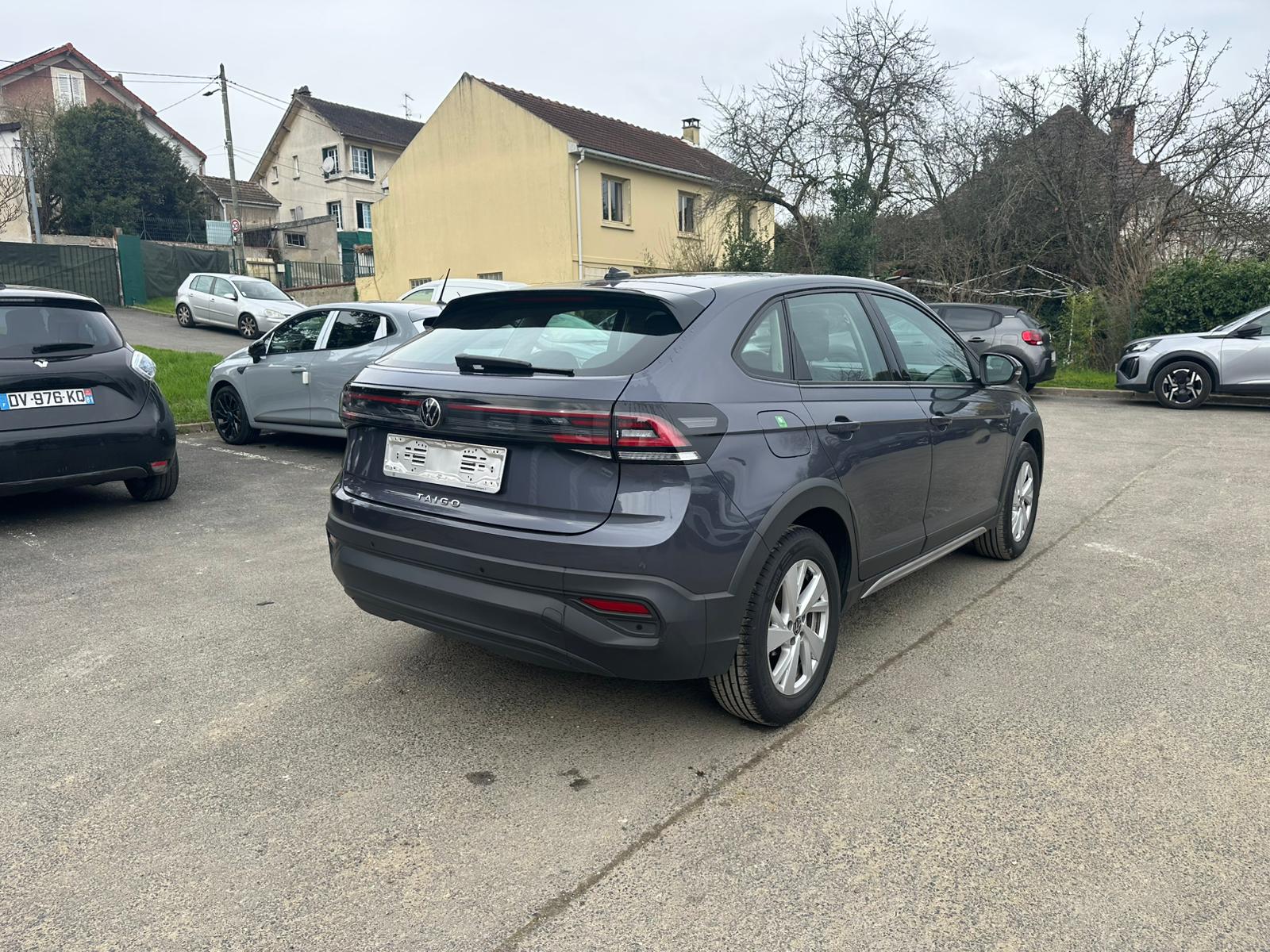 Achat VOLKSWAGEN TAIGO 1.0 TSI 115 BVM6 LIFE – 5P 13/12/2024 en France pour importation en Algérie (Occasion). Spécialiste Export -3 ans, CCR, Mujahid chez DJ CAR. Réf 5joz8ym0