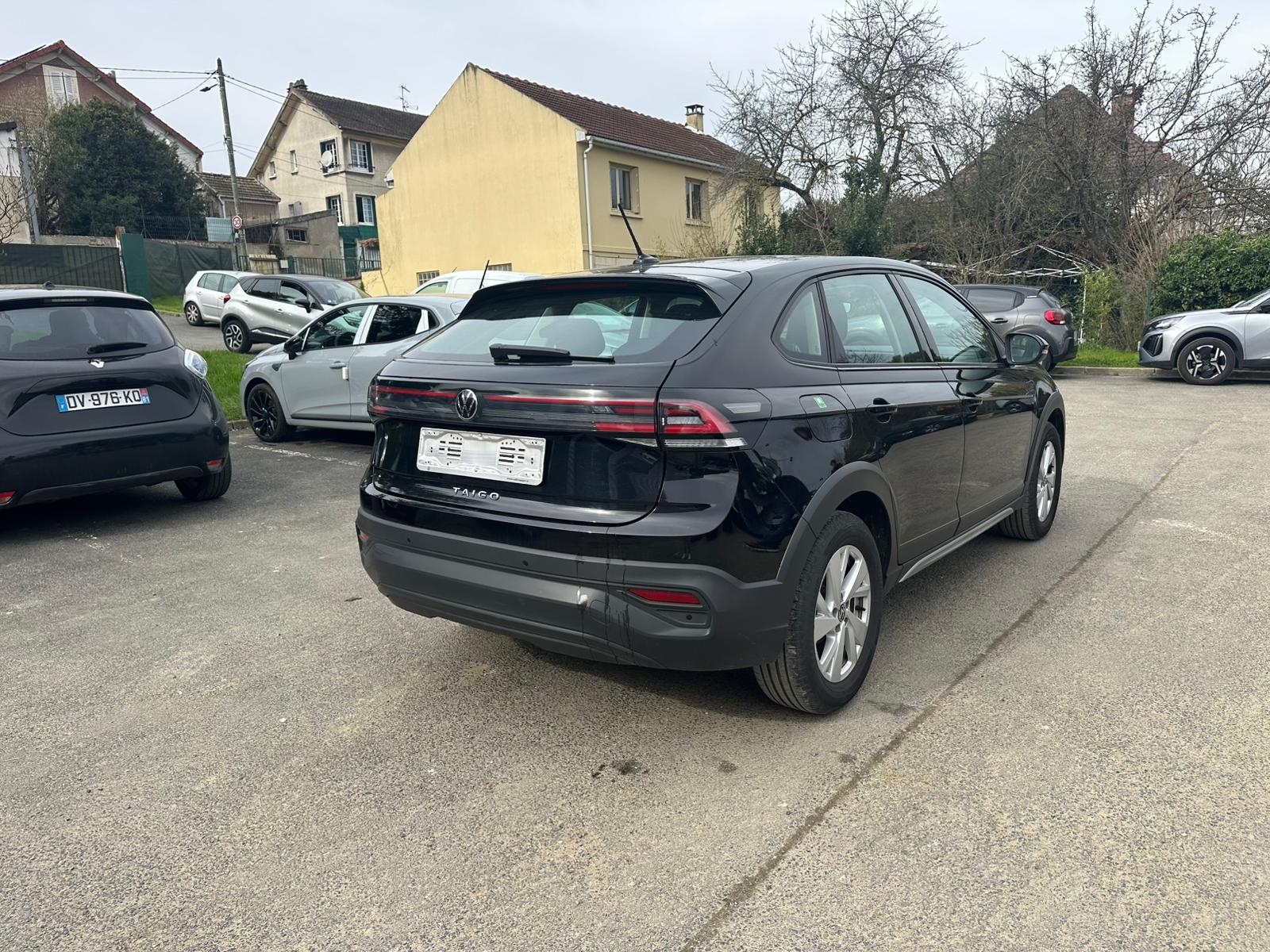 Achat VOLKSWAGEN TAIGO 1.0 TSI 115 BVM6 LIFE – 5P 13/12/2024 en France pour importation en Algérie (Occasion). Spécialiste Export -3 ans, CCR, Mujahid chez DJ CAR. Réf e2h8nl