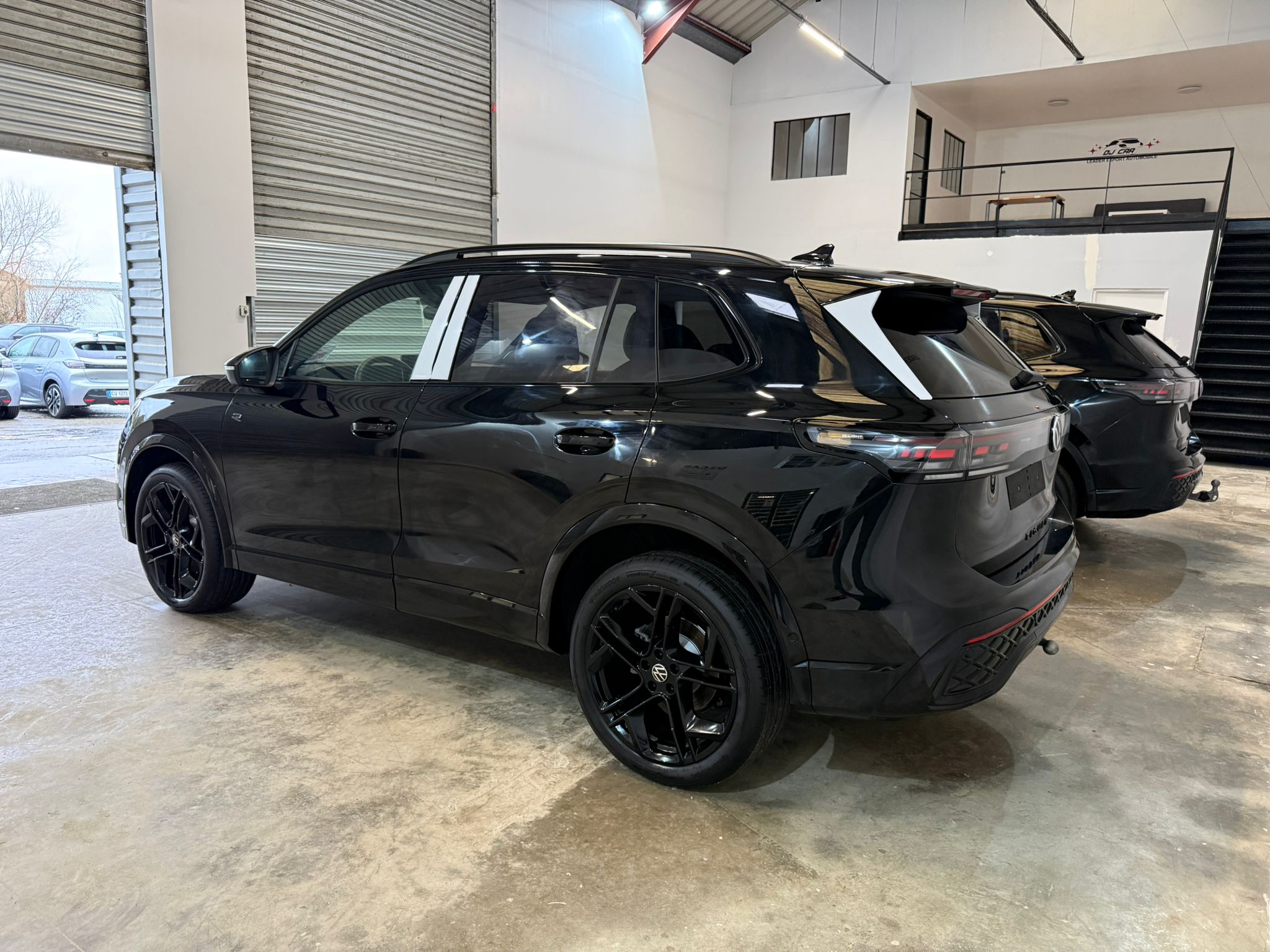 VOLKSWAGEN TIGUAN 2.0 TDI 193ch 4Motion R-Line Full Cuir