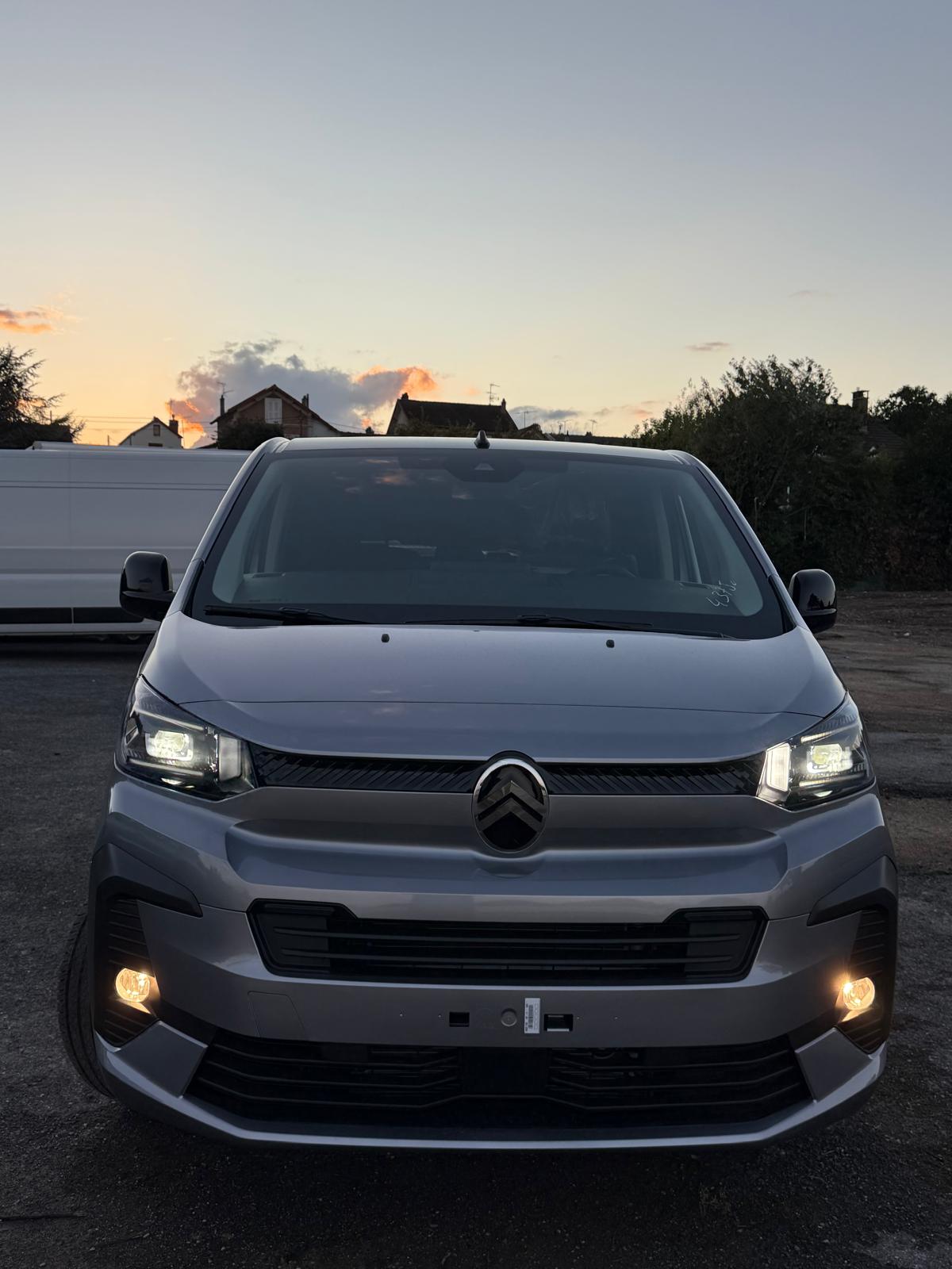 CITROEN JUMPY COMBI BUSINESS 2.0 HDi 150ch BVM6 – 8P