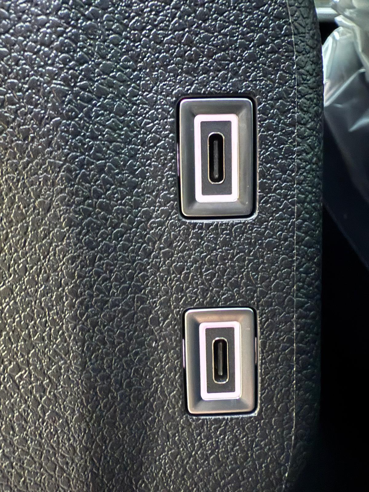 CITROEN JUMPY COMBI BUSINESS 2.0 HDi 150ch BVM6 – 8P