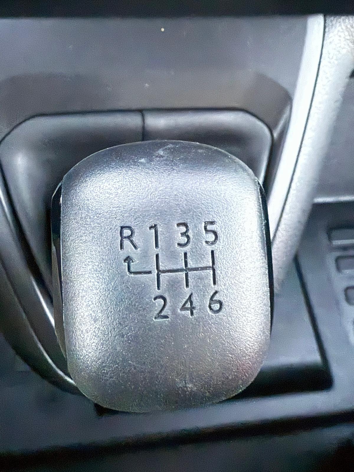 CITROEN JUMPY COMBI BUSINESS 2.0 HDi 150ch BVM6 – 8P