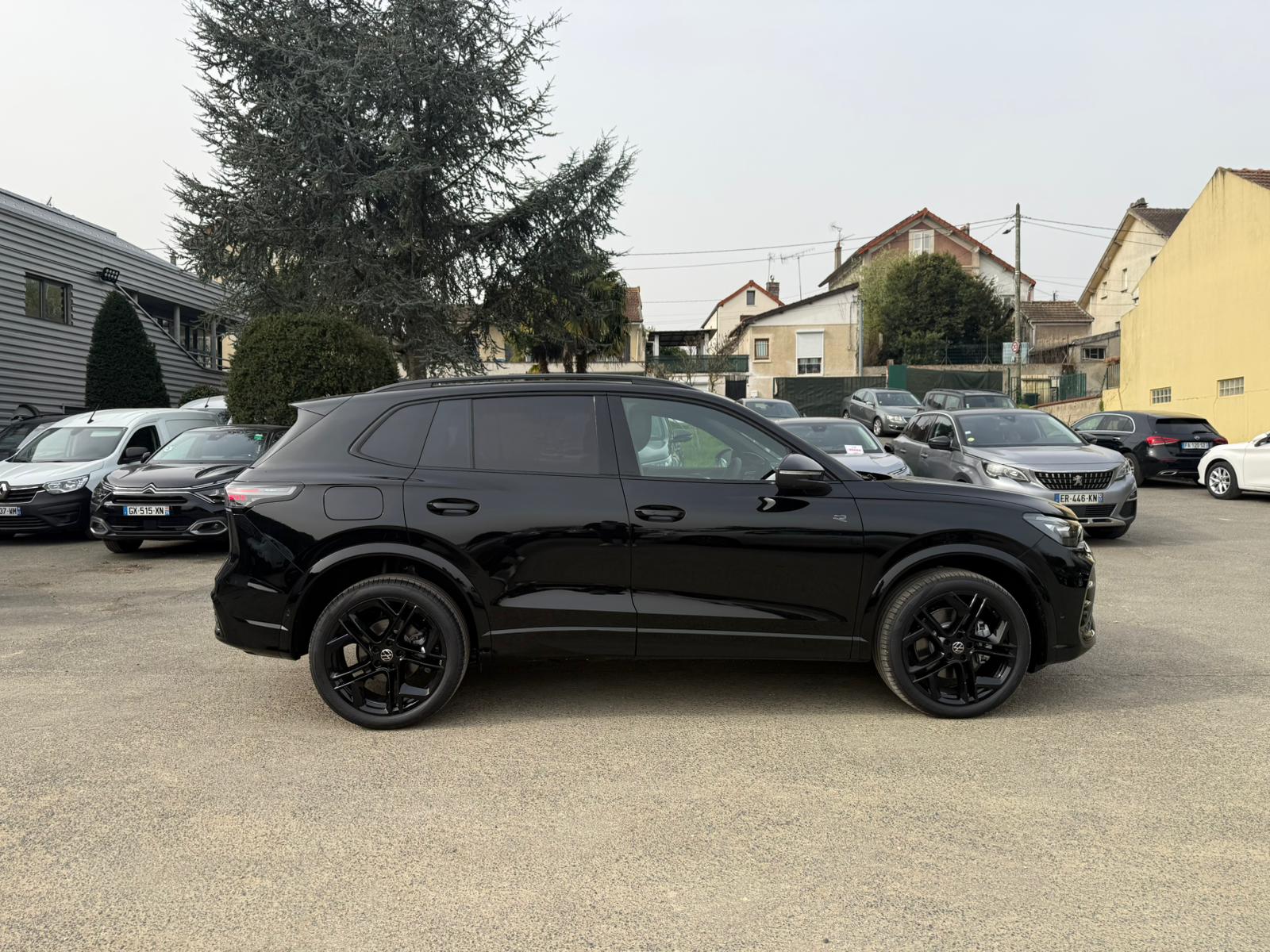 VOLKSWAGEN TIGUAN 2.0 TDI 193ch 4Motion R-Line Full Cuir