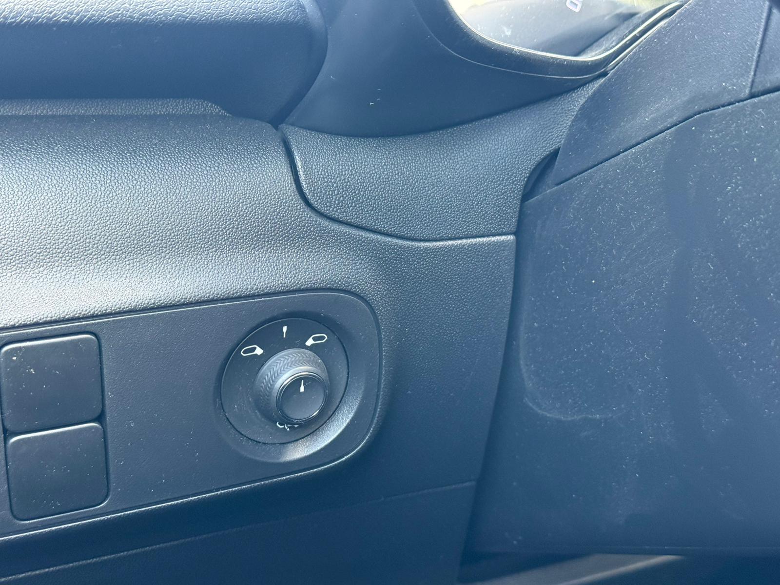 CITROEN C3 1.2 PureTech 83 ch BVM5 Plus – 5P