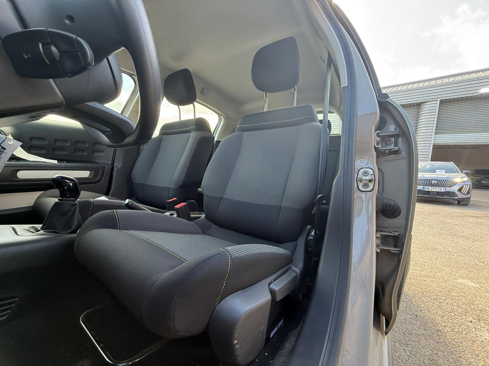 CITROEN C3 1.2 PureTech 83 ch BVM5 Plus – 5P