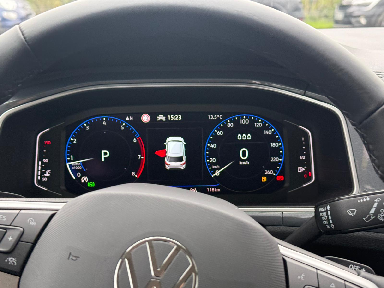 VOLKSWAGEN T-ROC STYLE 1.5 TSI 150Ch  DSG7 – 5P